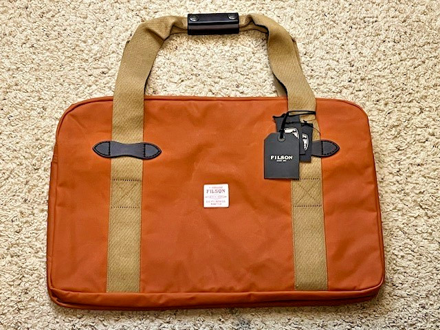 Filson Medium Tin Cloth Duffle Bag Rust Brown Red Brand New Tags NWT