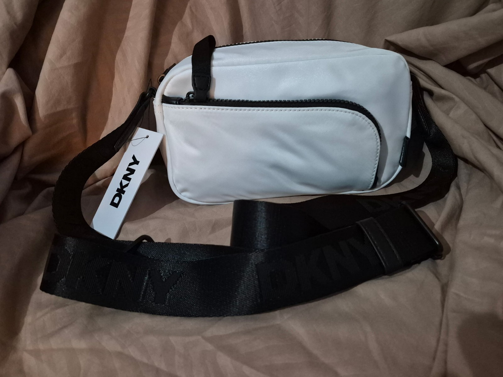 NWT DKNY Camera White and Black Crossbody Bag