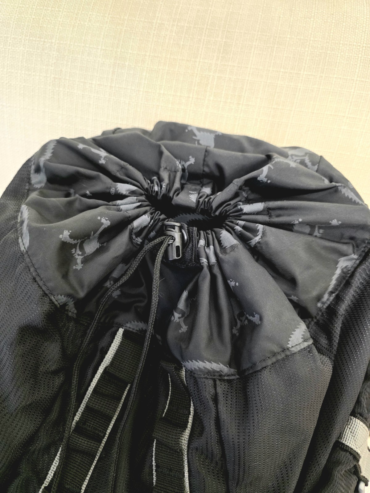 Oakley Tactical Field Gear Backpack Black Rare w/ Original Cover