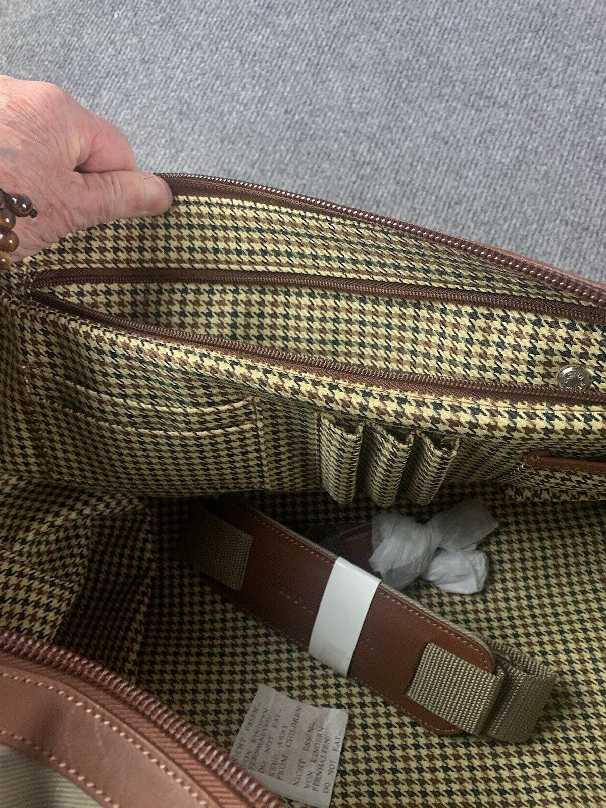 Cutter & Buck Top Grain Leather Trim Durable Cotton Twill Duffel Bag NWT