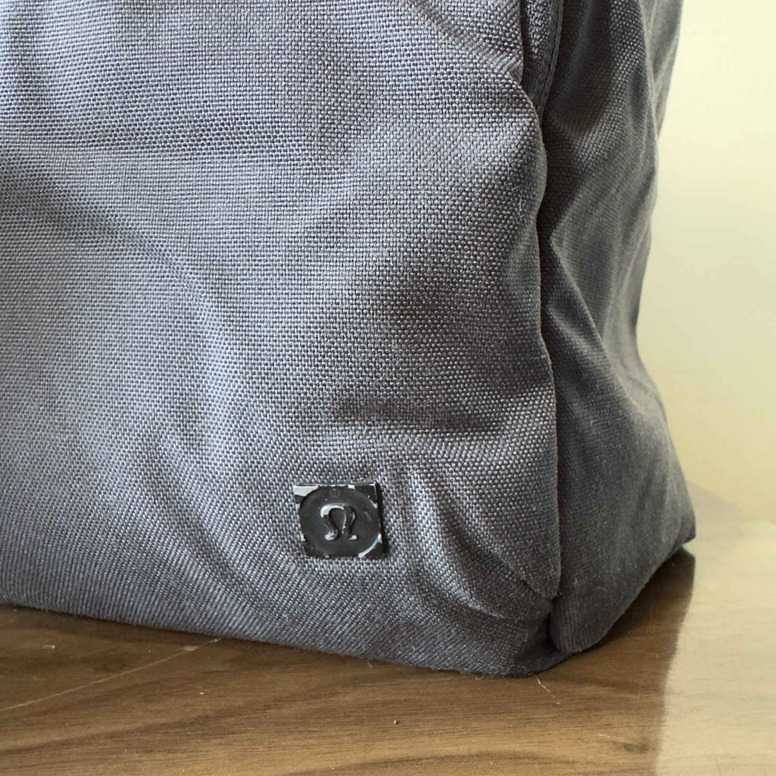 Lululemon Early Embark Duffel 27L Deep Coal Nylon Laptop Travel Gym Bag