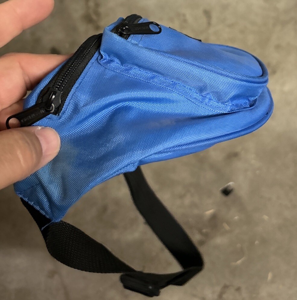 Vtg EastSport Fanny Pack Waist Hip Belt Blue 1 Small Faded Flaw See Picture