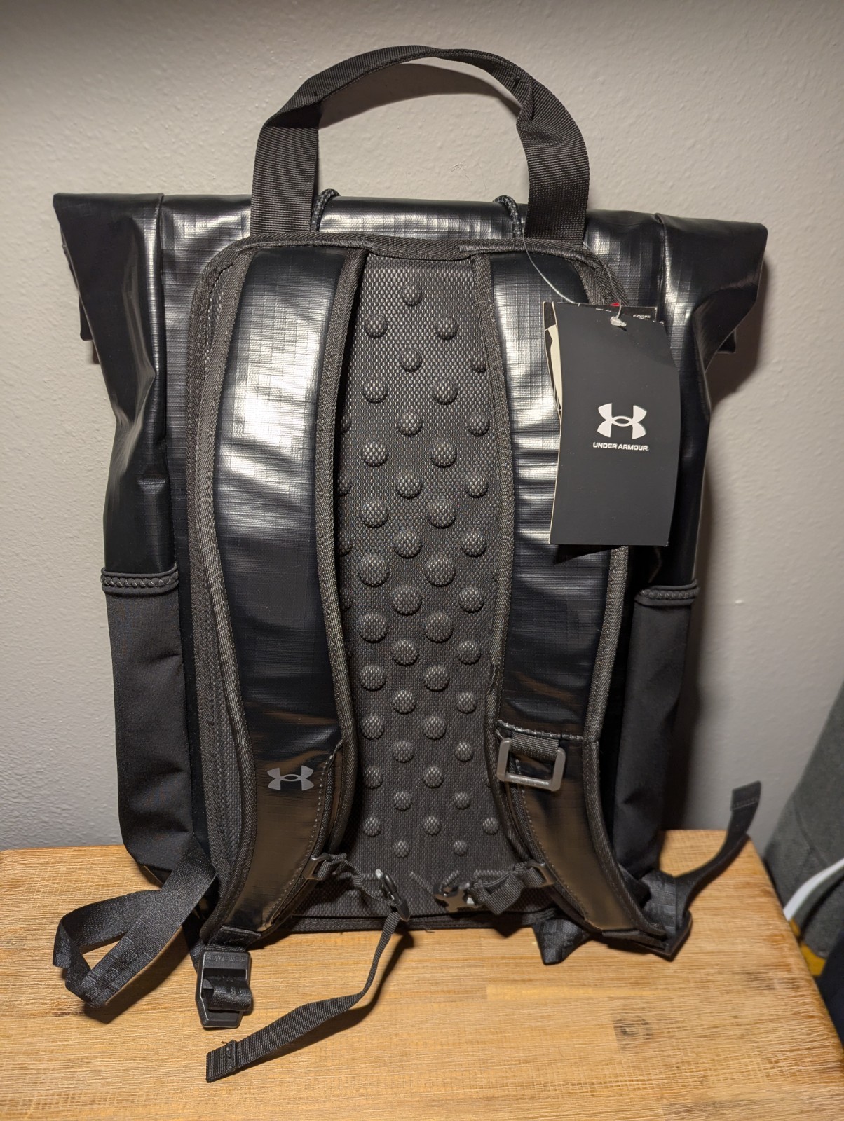 Under Armour 1382311 UA Summit Backpack Black Storm Waterproof 18 L Retail $140
