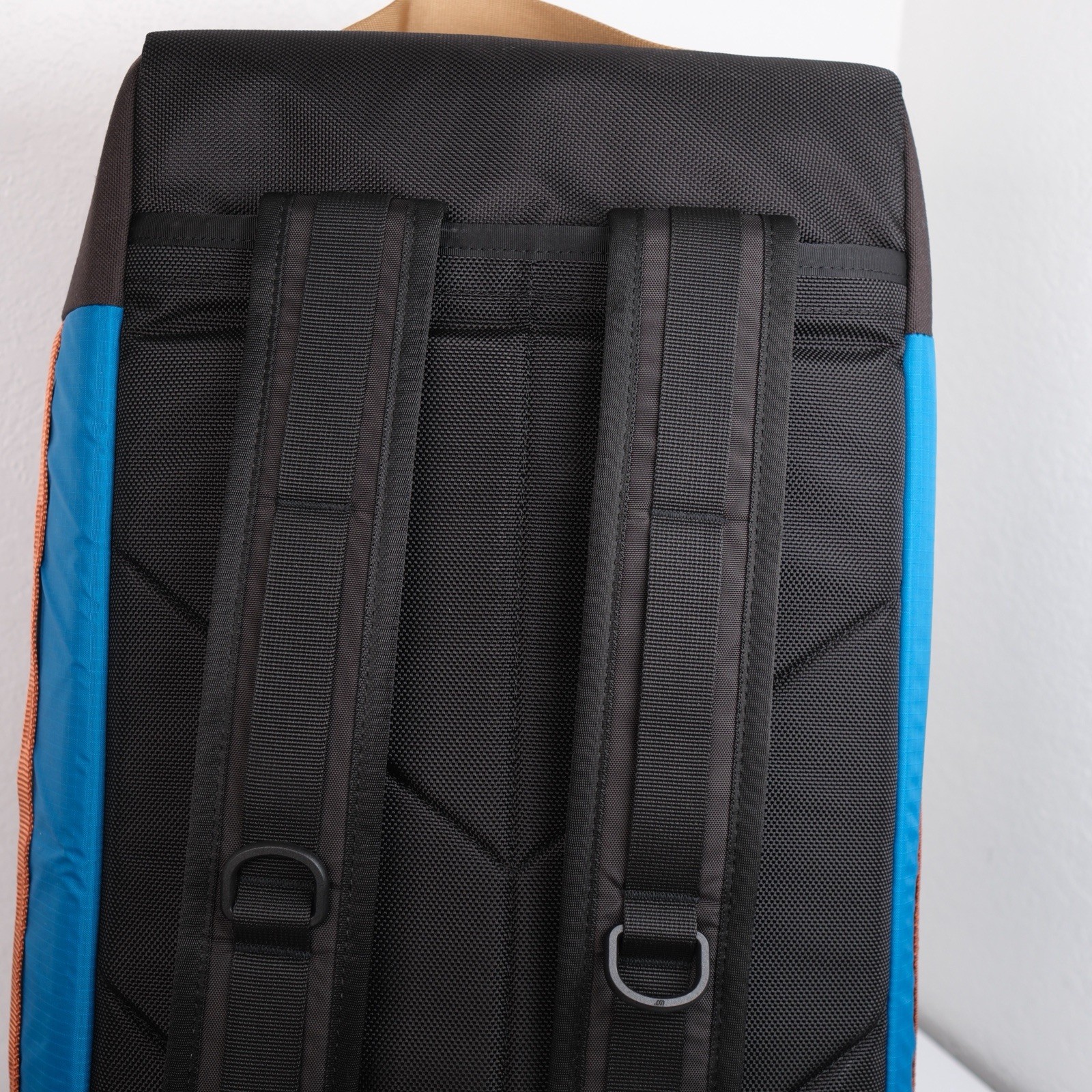 Topo Designs Mountain Duffel 40L Backpack Bag Blue Cream Black 3-Way Travel