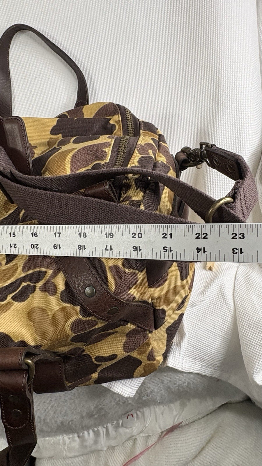 NWT Mission Mercantile Campaign Waxed Canvas Medium Camouflage Field Duffle Bag