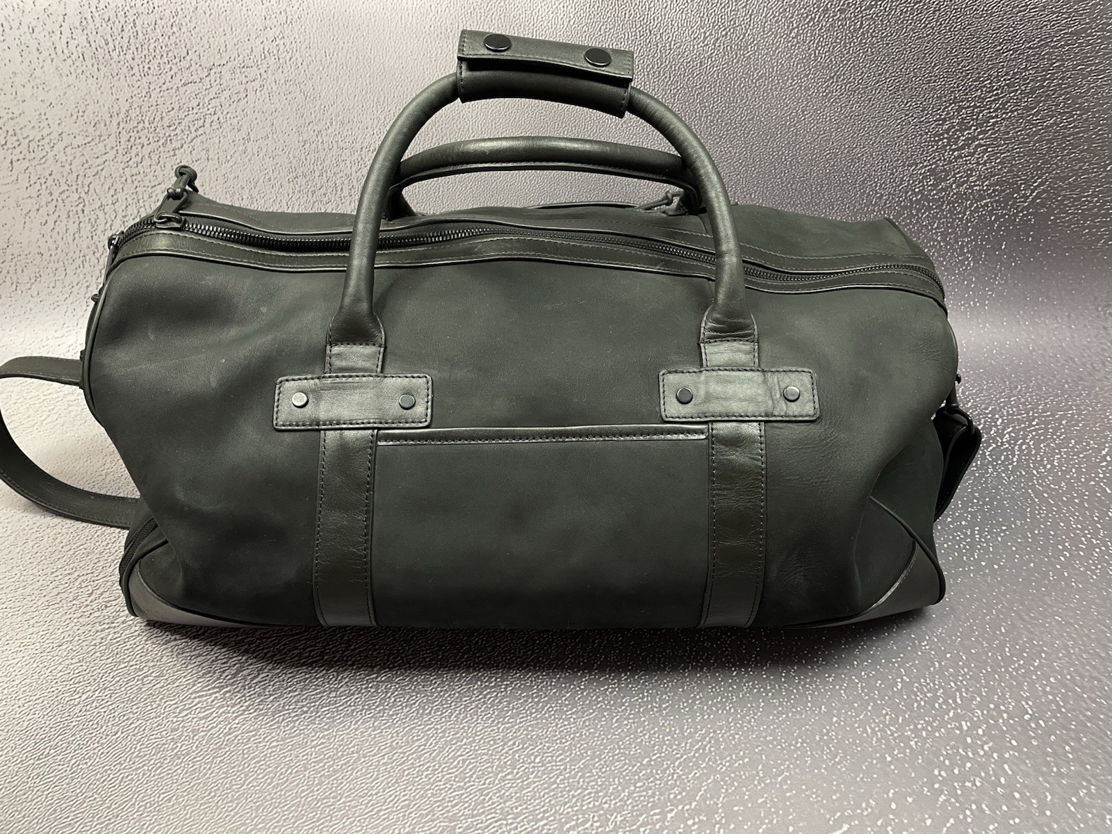 New Thursday Black Matte Weekender Bag Large
