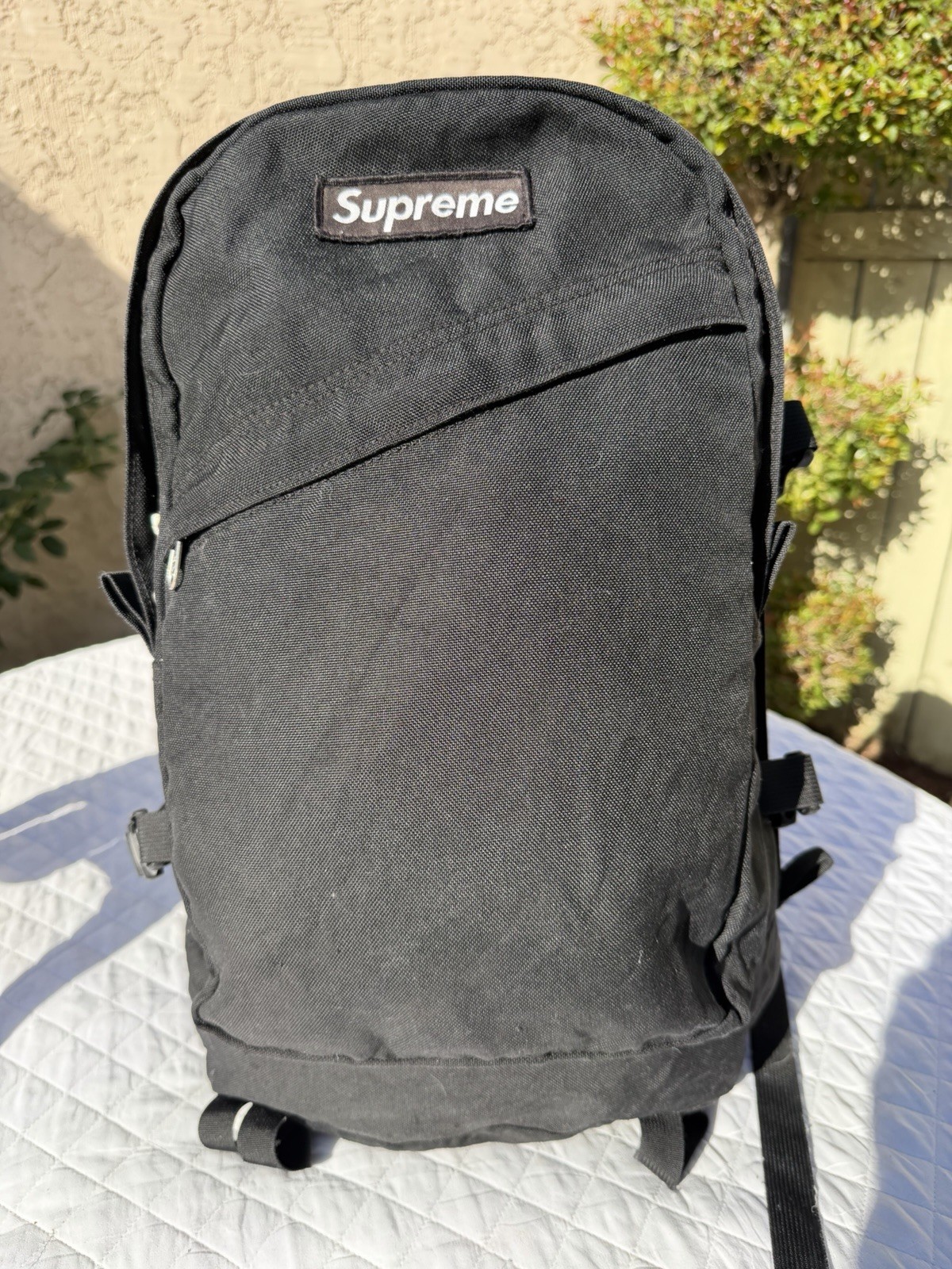 **well Worn Broken Clip* Vintage Ss02 12th Supreme Box Logo Backpack Black Nylon