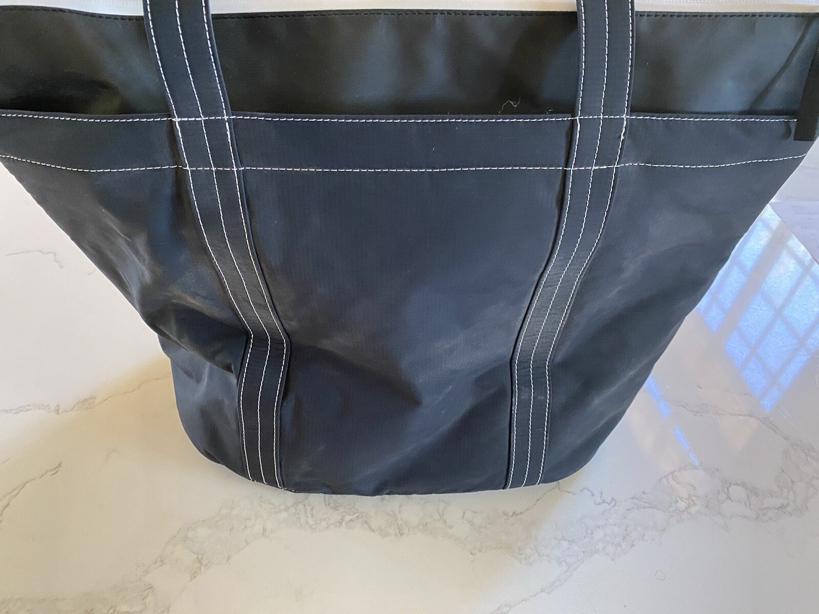 NWT $150 Steven Alan Mateo East West Waterproof Tote Bag – Navy