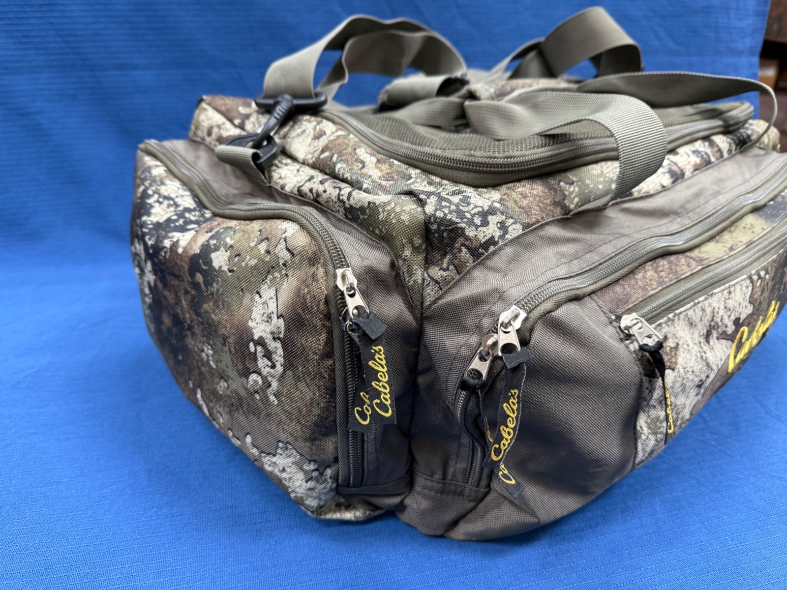 Cabelas Camouflage Duffle Bag with Shoulder Strap, 18 x 12 x 8 Inches