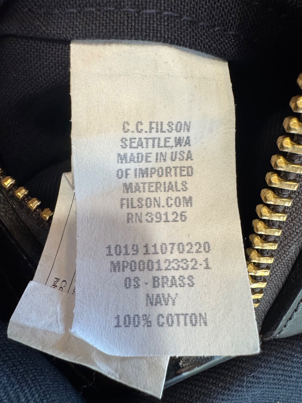 Filson Rugged Twill Small Navy Duffle Bag 11070220 MADE IN USA NWOT