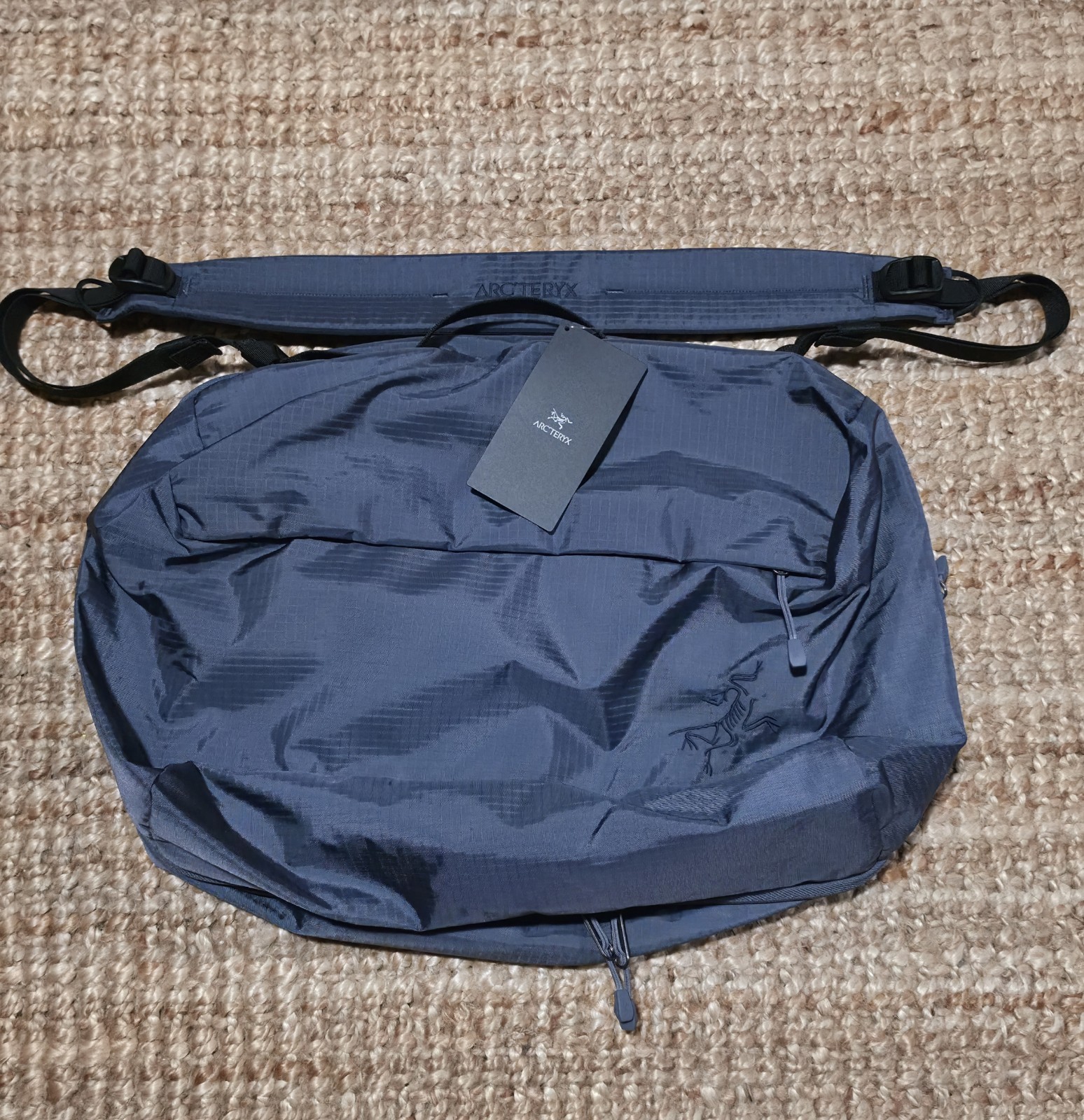BNWT Arc’teryx Index 40 Bouldering Bag Dark Stratus