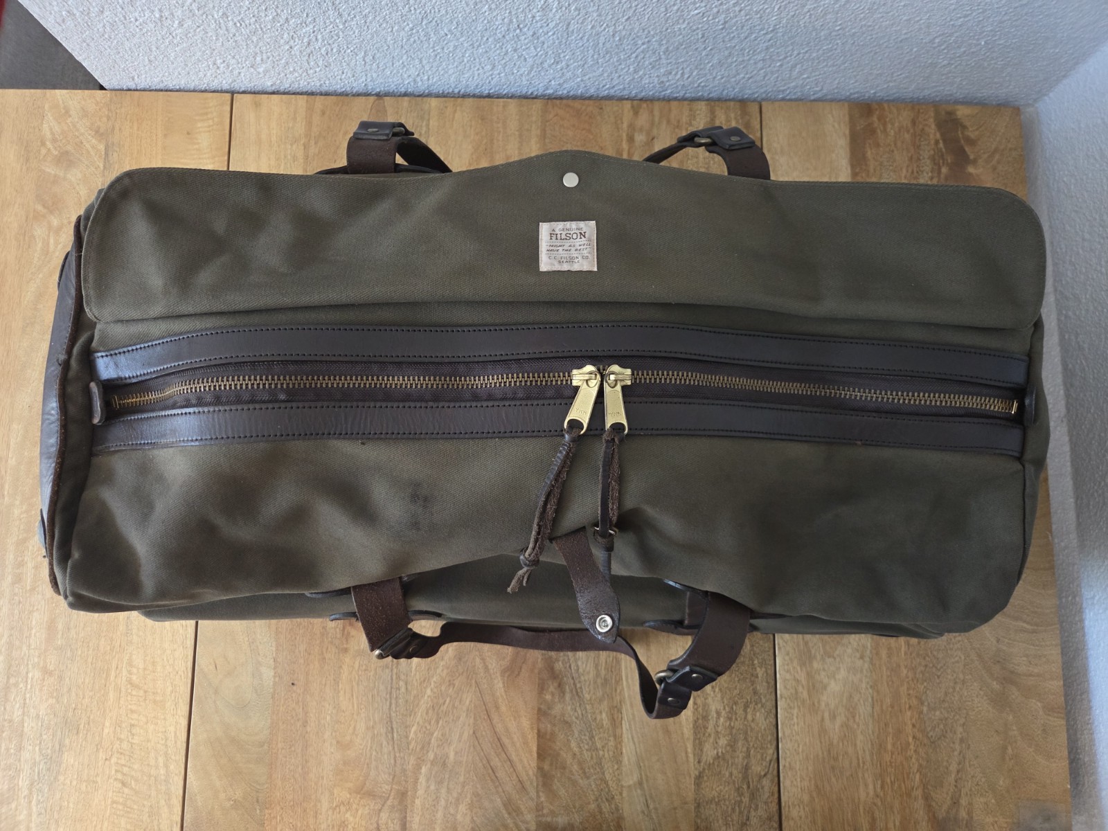 Filson Large Rugged Twill Rolling Duffle Bag | YKK Era | Otter Green | USA Made