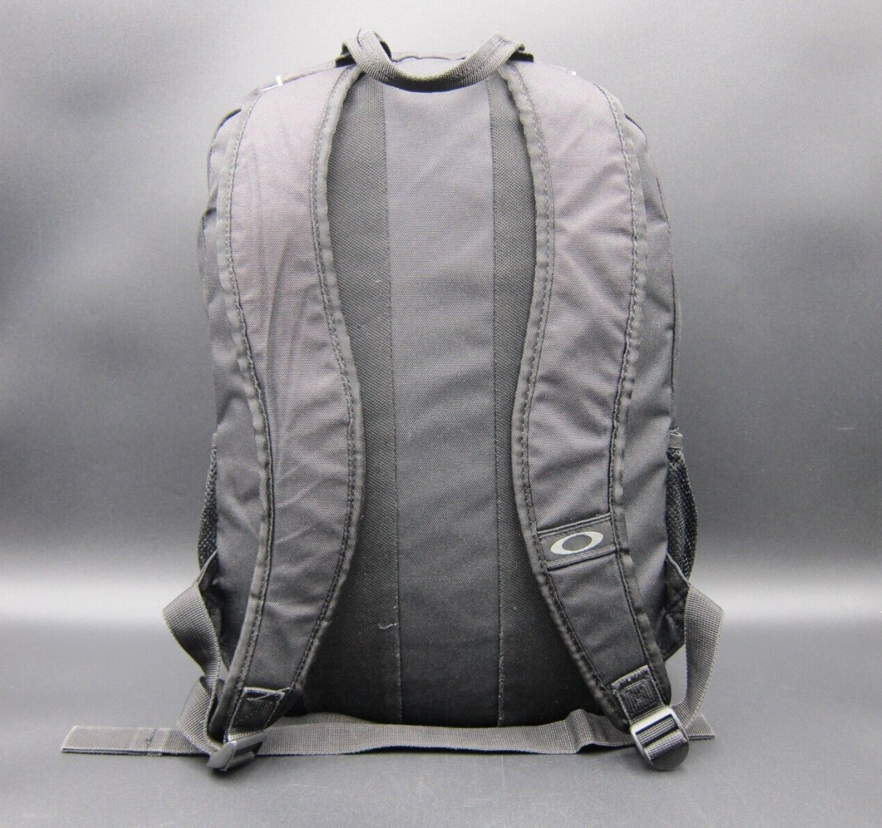 Oakley Enduro Backpack 2.0 20L Men’s Padded Laptop Bag Blackout