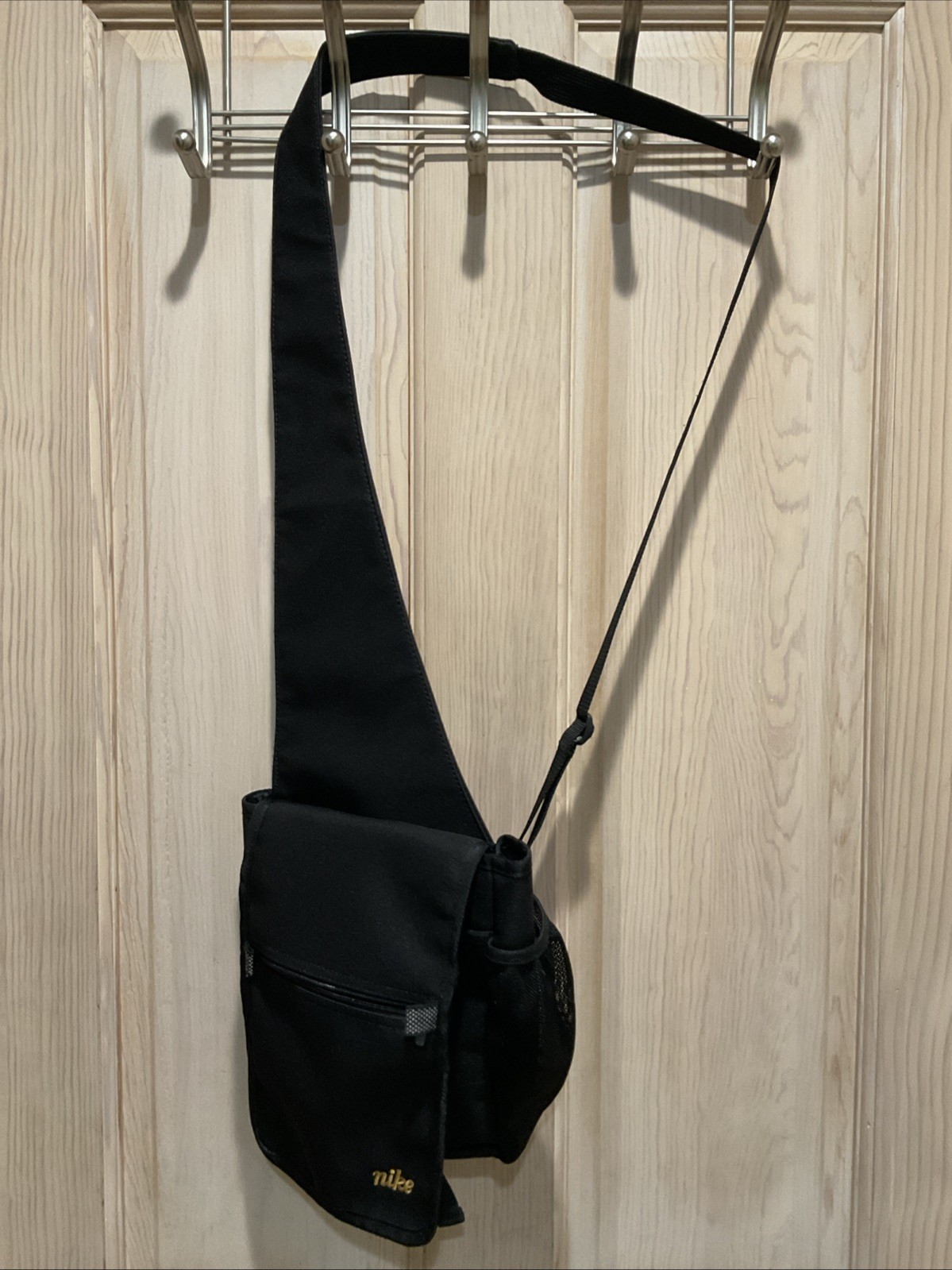 Vintage Y2k Nike Sling Bag Black Shoulder Crossbody Messenger Travel Pre-Owned