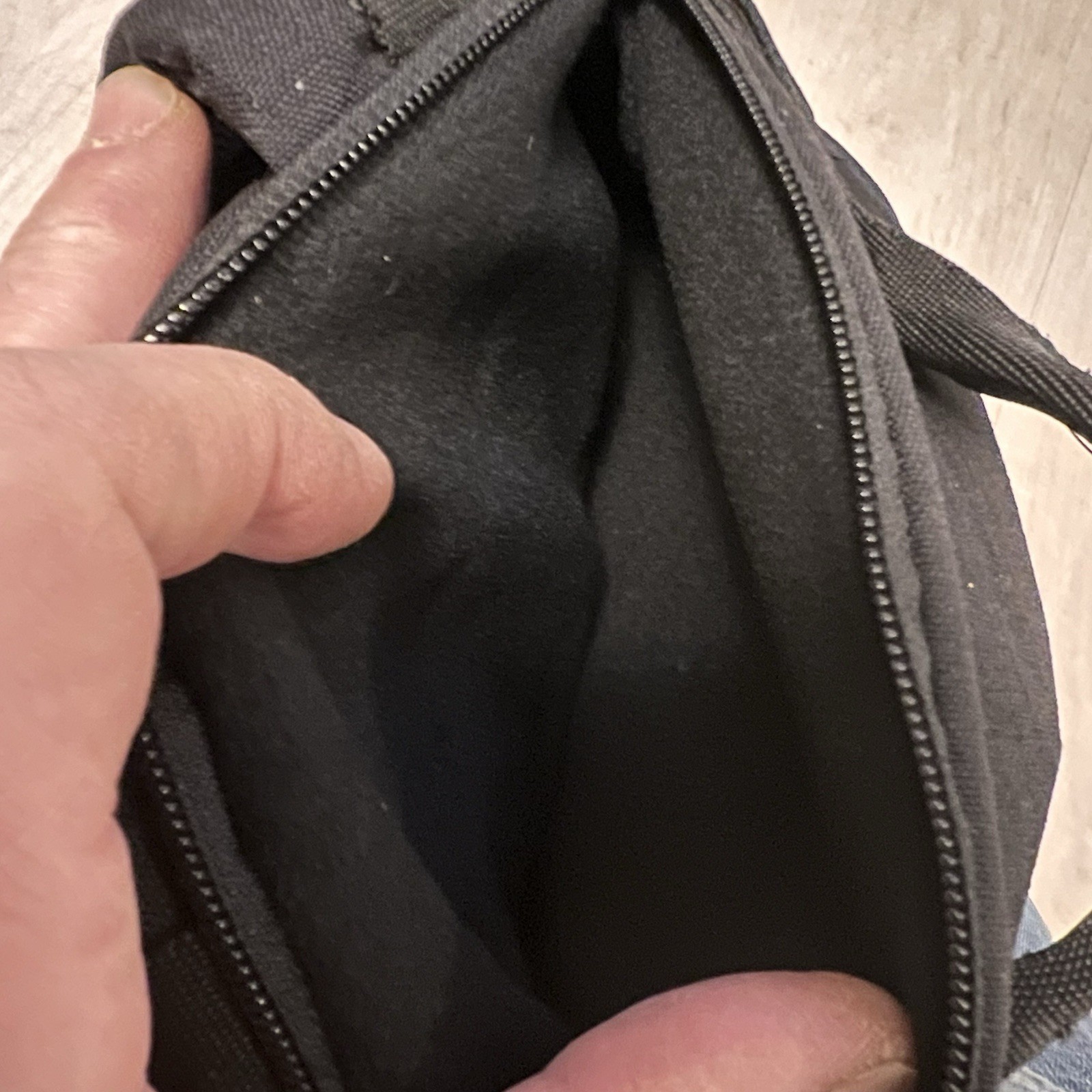 Oakley 23L Utility Backpack Black In Color