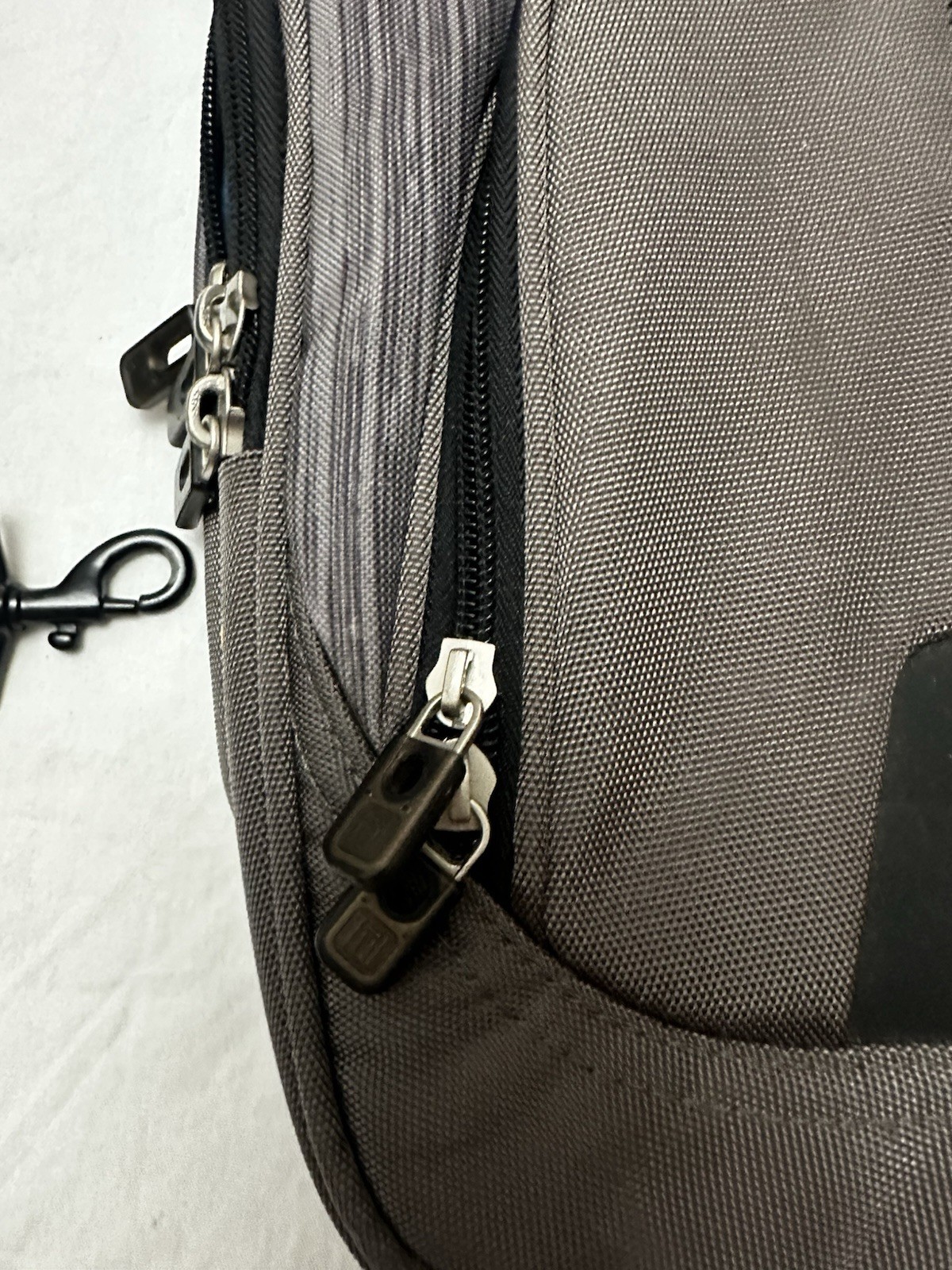 fūl Grey Messenger Bag Tablet Crossbody Shoulder Travel Tech Bag Blue Topo