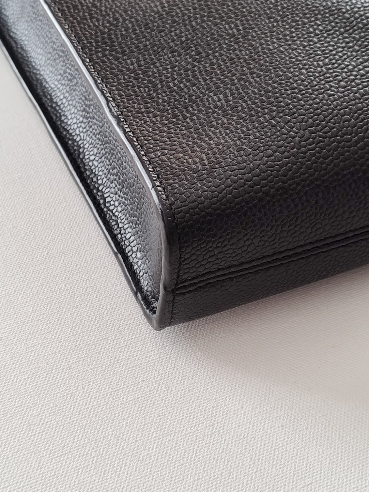 Excellent XL Thom Browne Brooks Brothers Leather Tote Portfolio Bag Black Fleece