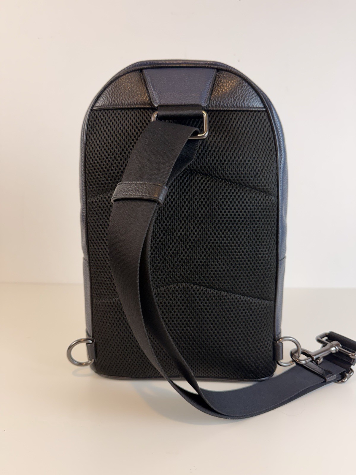 Coach Navy Blue Sling West Pack Backpack Carry Bag Pebbled Leather (2540)