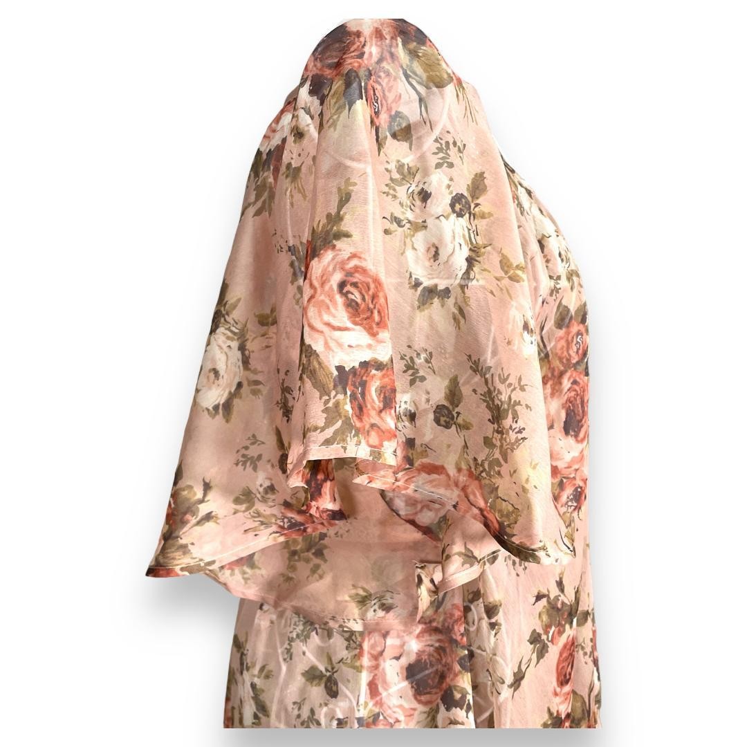 [Good condition with tag] LIZ LISA Flare sleeves Back lace Floral pattern