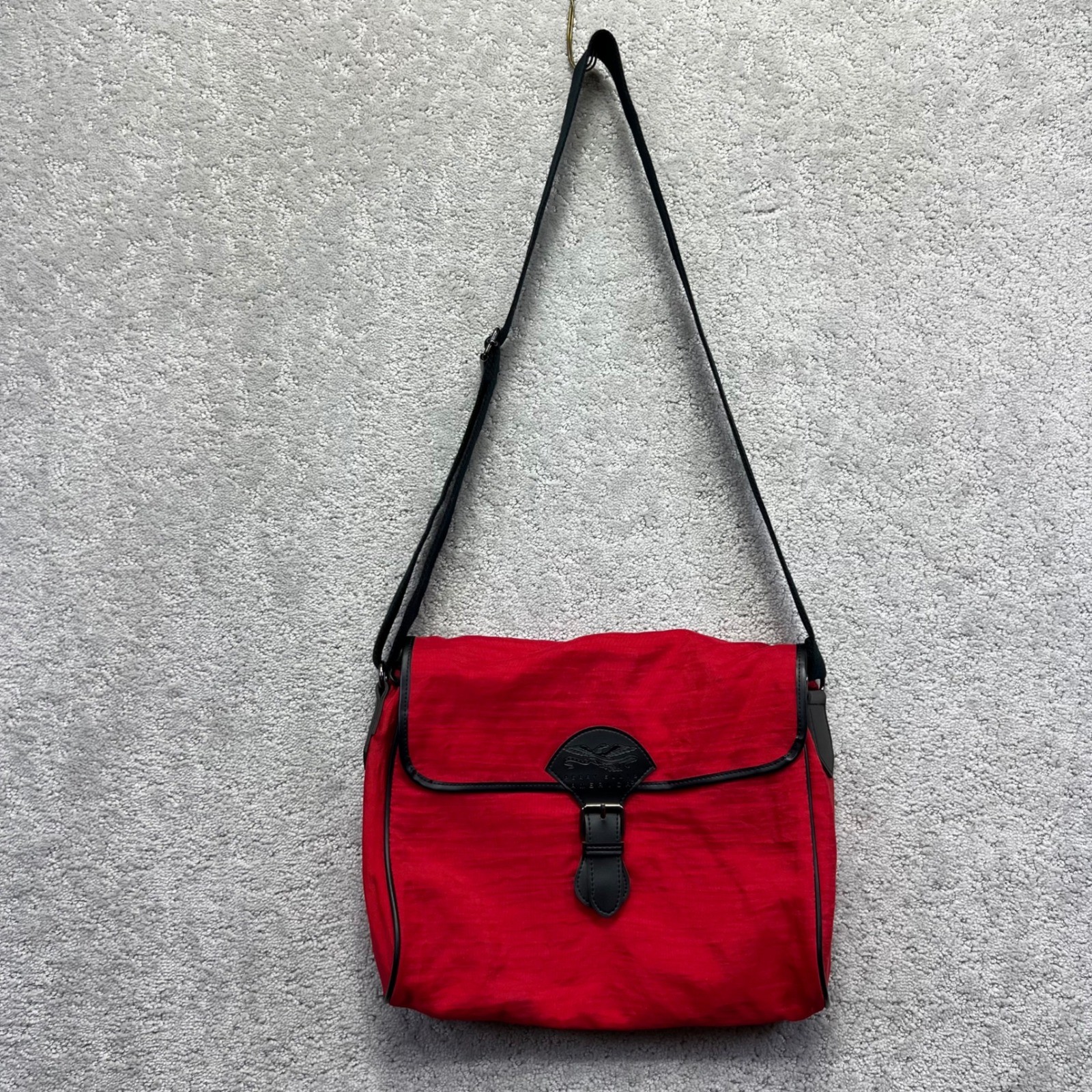 VINTAGE Perry Ellis America Messenger Bag Red Nylon Crossbody Eagle Logo