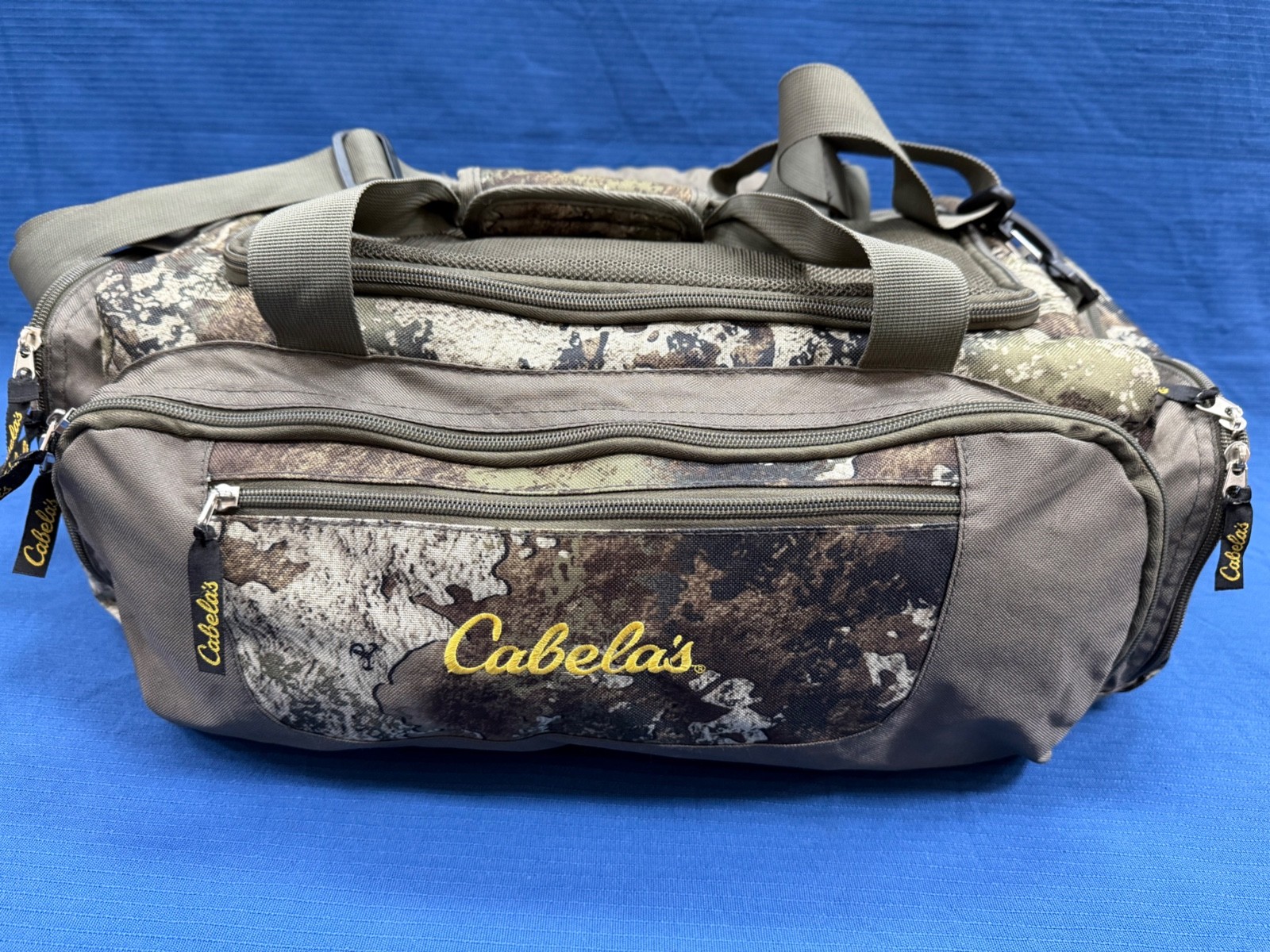 Cabelas Camouflage Duffle Bag with Shoulder Strap, 18 x 12 x 8 Inches