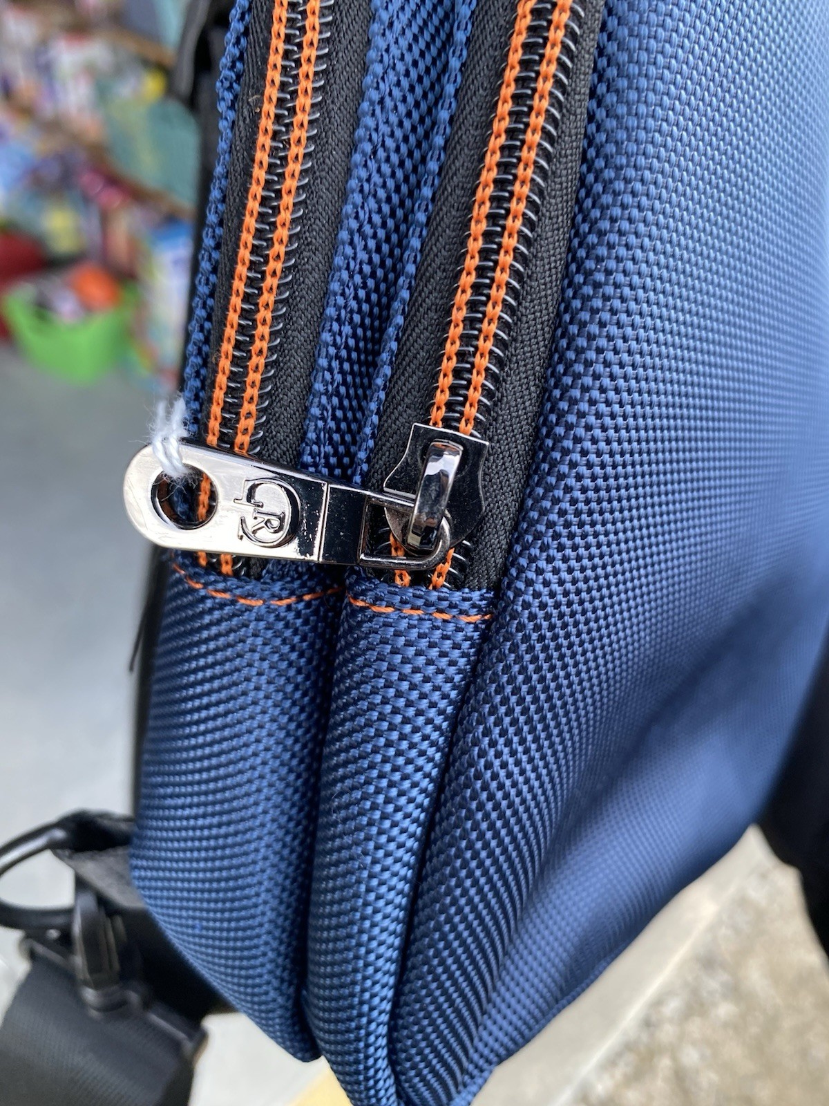 Robert Graham Jedi Sling Bag Navy Blue Crossbody Backpack Floral Lining NWT
