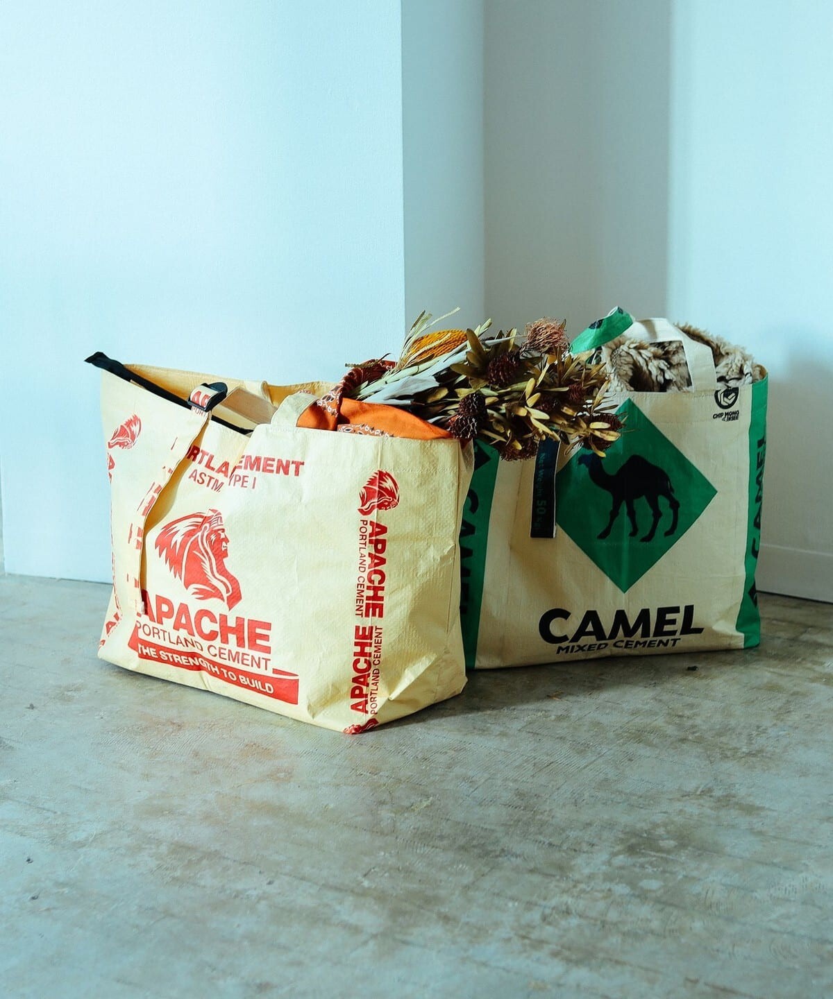 (ASK availability First) BEAMS THAILAND MADE / Cement bag new