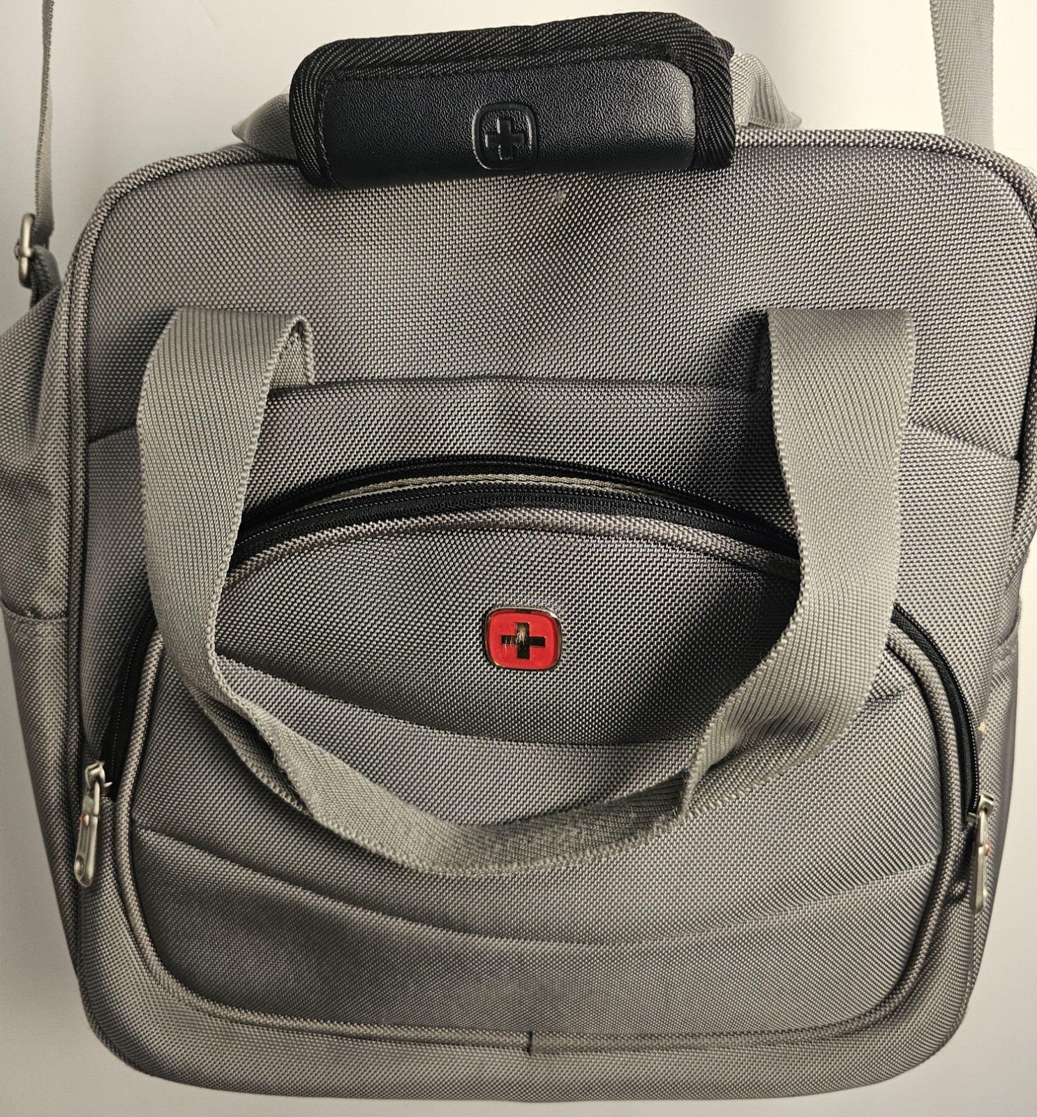 SwissGear Vertical Bag