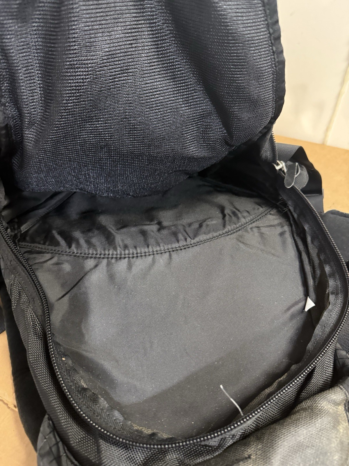 Vintage 90s Early OAKLEY Icon Backpack Black
