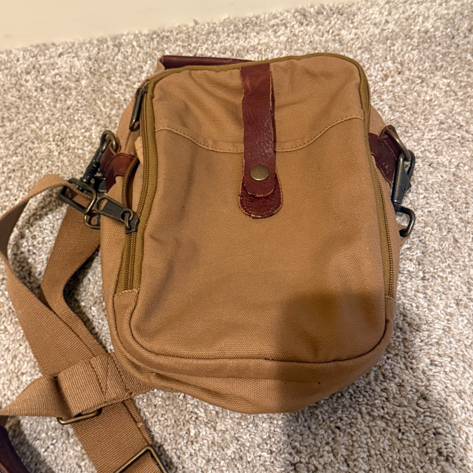 Duluth Trading Mens Satchel Bag Brown
