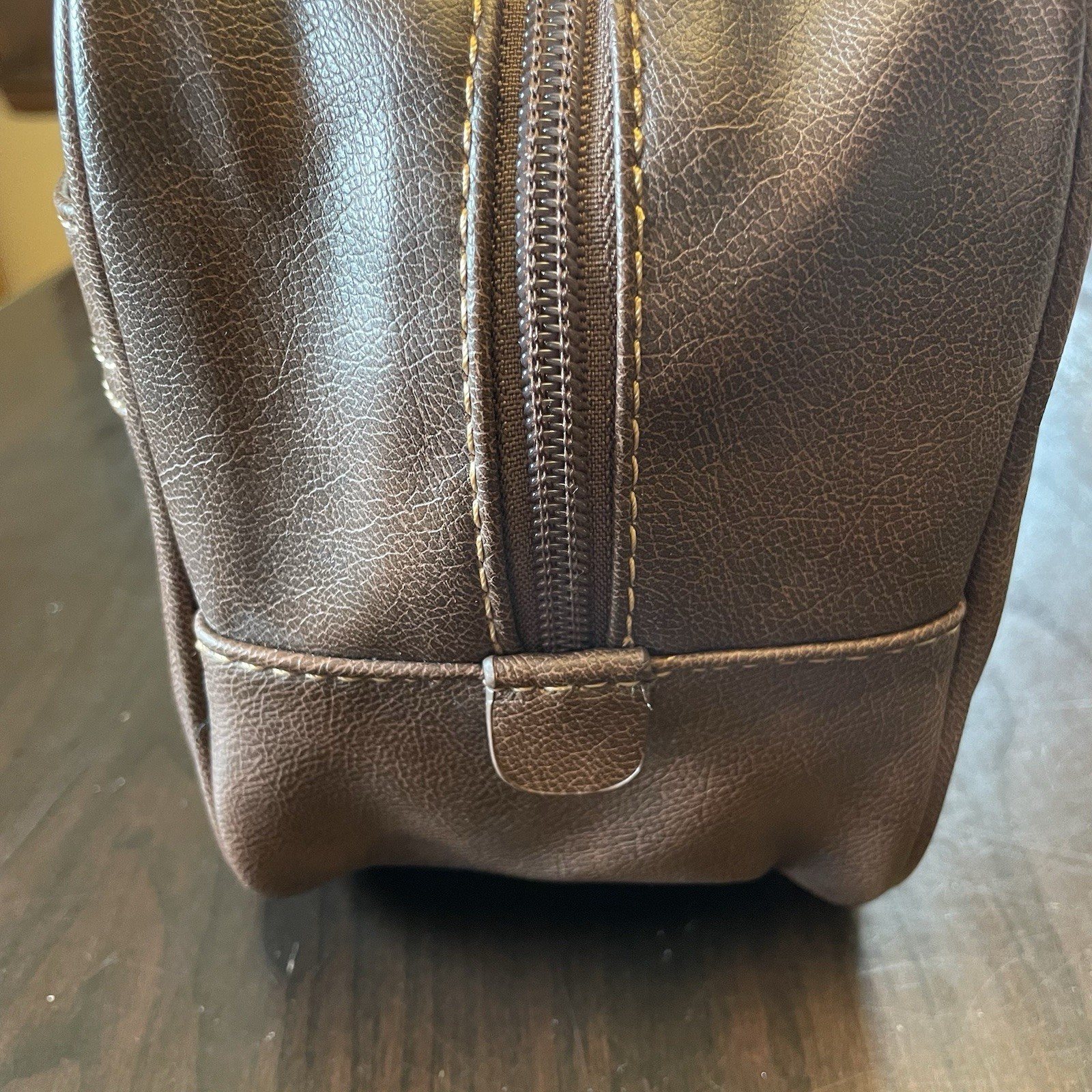 Levi Strauss Travel Kit Toiletry Bag Brown PU Leather Inner Pocket Front Pocket
