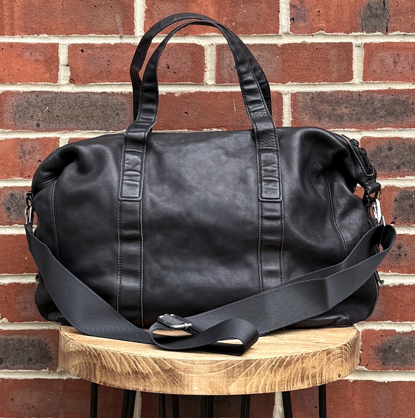 AllSaints MEGURO Leather Holdall Bag Black MEDIUM Unisex Mens Day Bag Shoulder