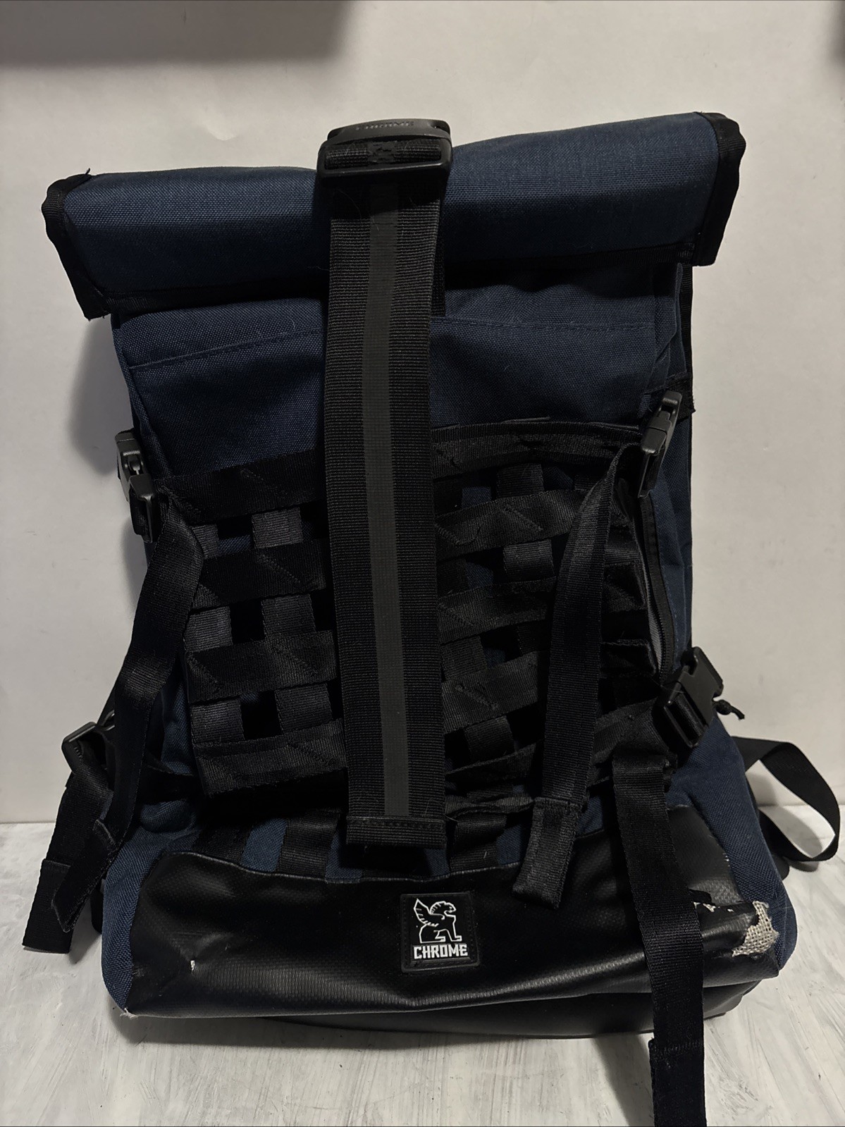 CHROME INDUSTRIES BACKPACK BARRAGE BG-163 Used Worn Rip