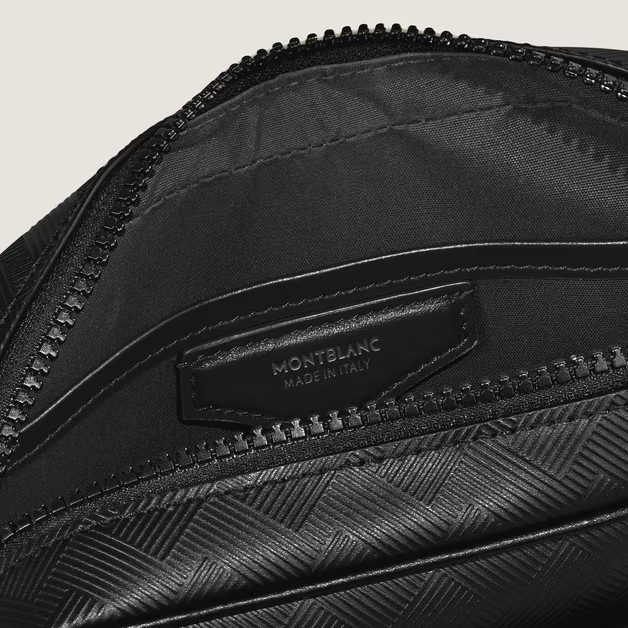 Mont Blanc Extreme 3.0 Messenger M Lock 4810 Black Brand New $1,590 Retail