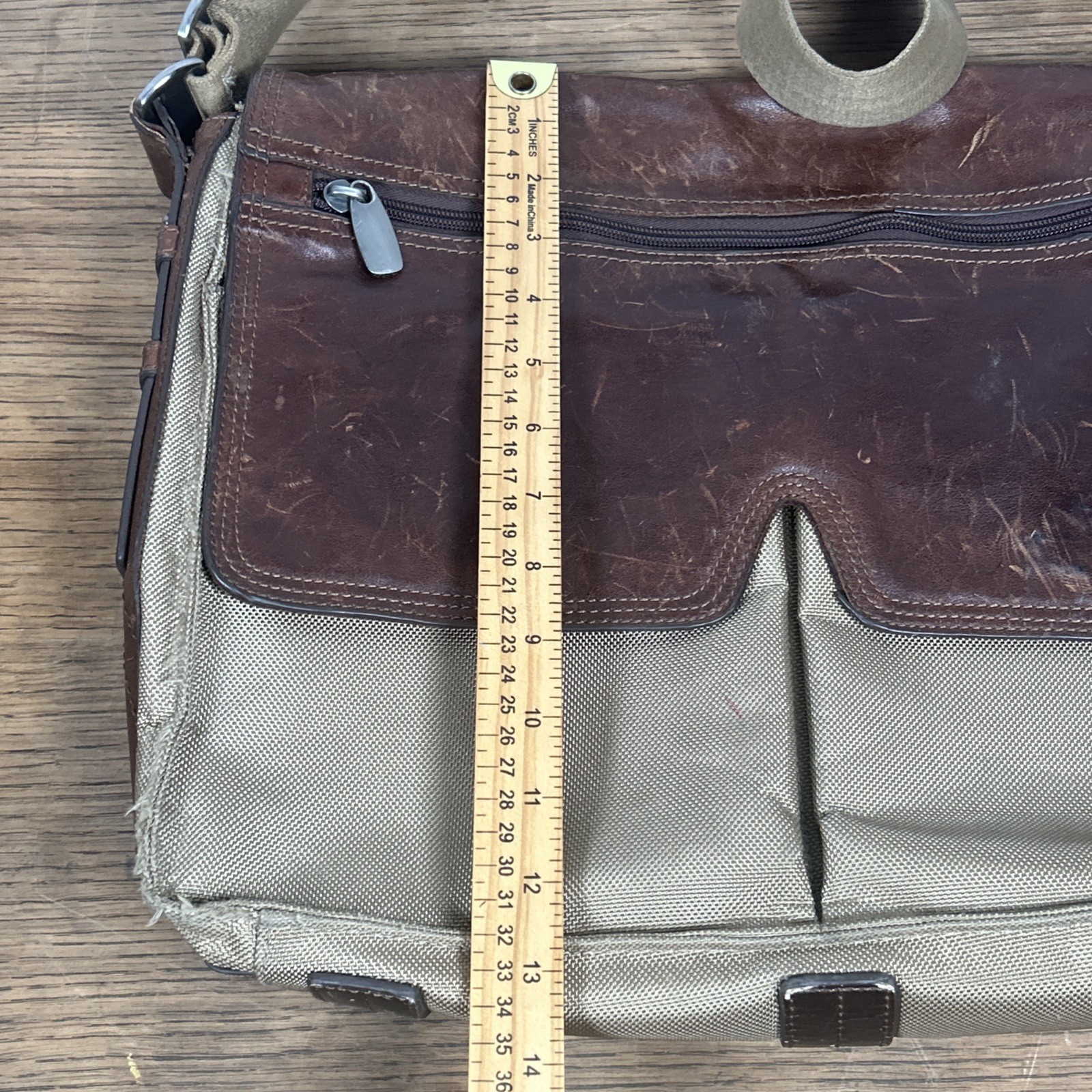 Fossil Messenger Bag Men’s Green Brown Nylon Leather Case Carry Distressed