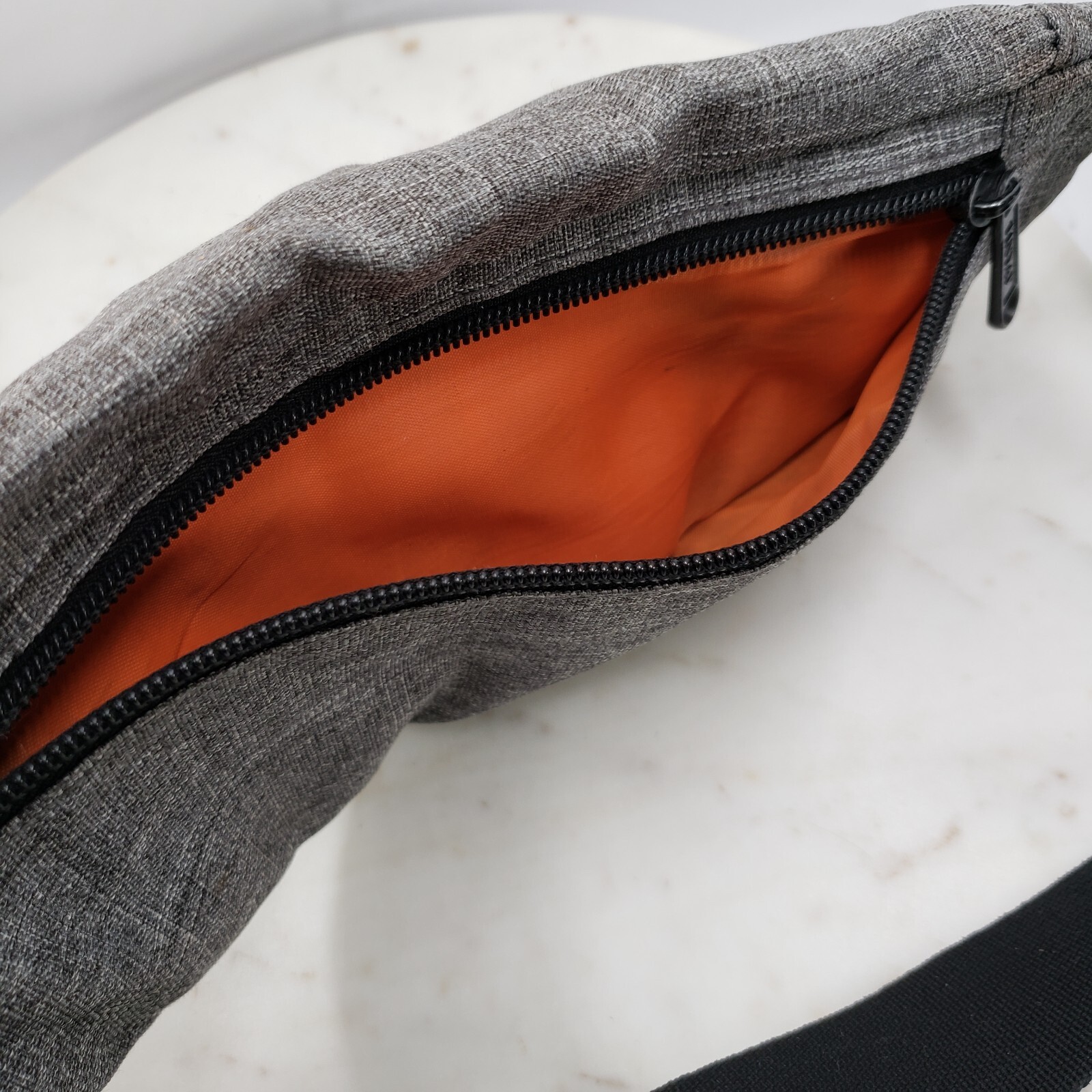 Tinyat Crossbody Bag Fanny Pack Gray/Orange Zip Across Belt Bag 10″x5″