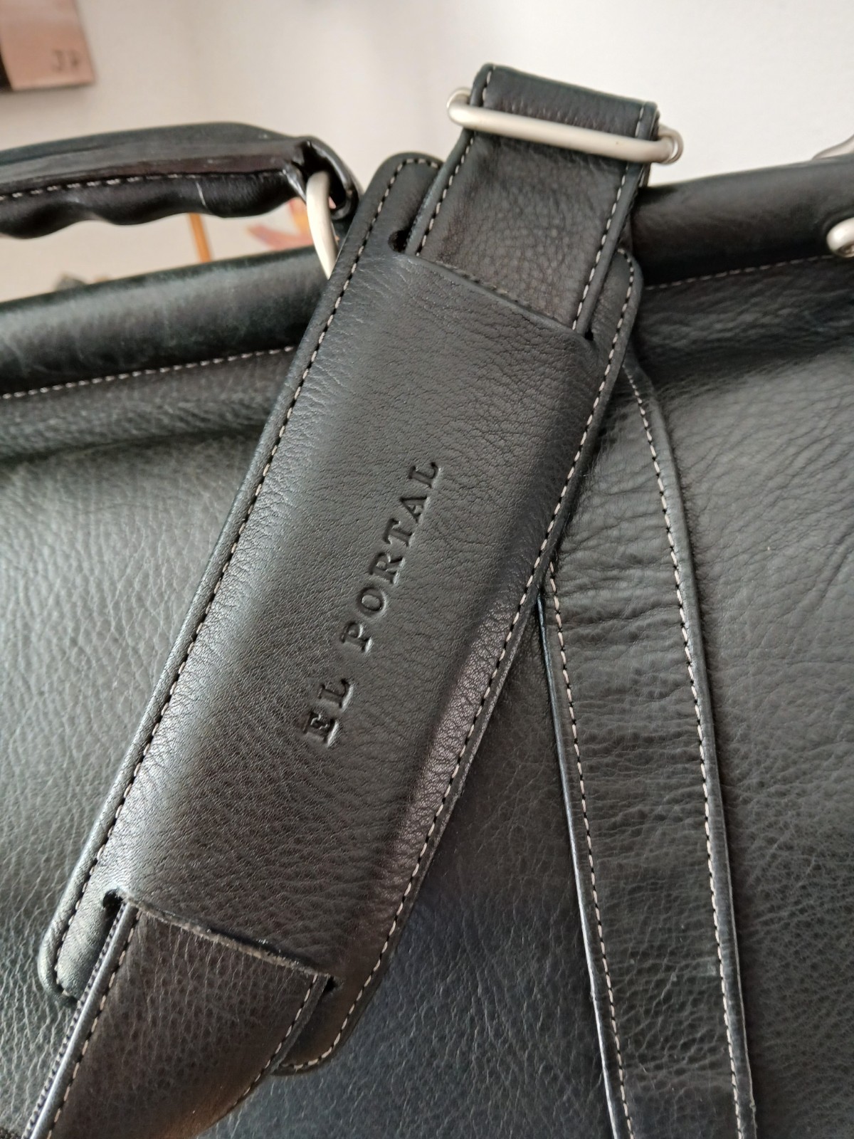CLASSIC Black LEATHER ATTACHE Office Work BRIEFCASE Executive Lawyer MESSENGER