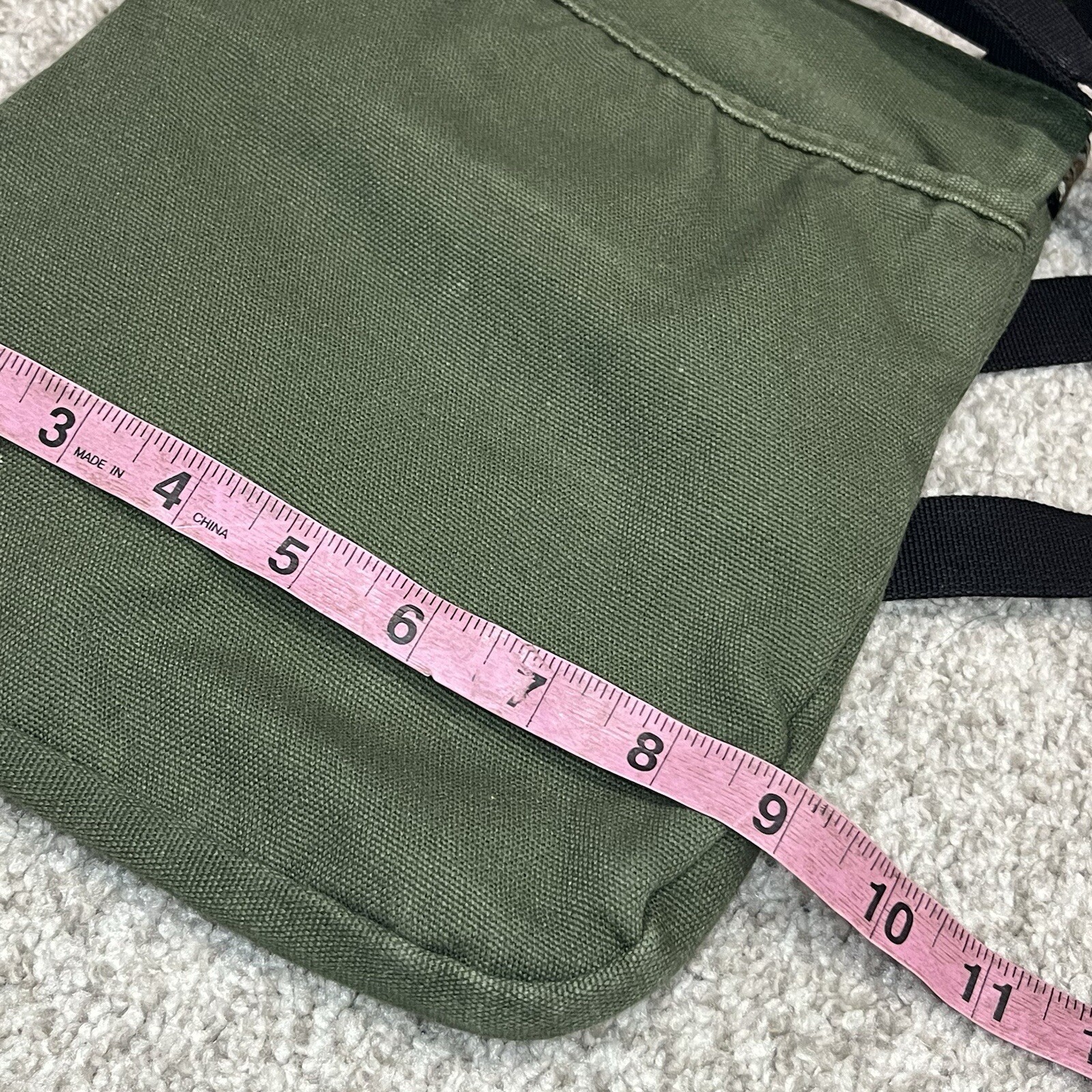 KAVU Side Bag Olive Green Crossbody Sling Canvas Hiking Camping 9×11 8L~