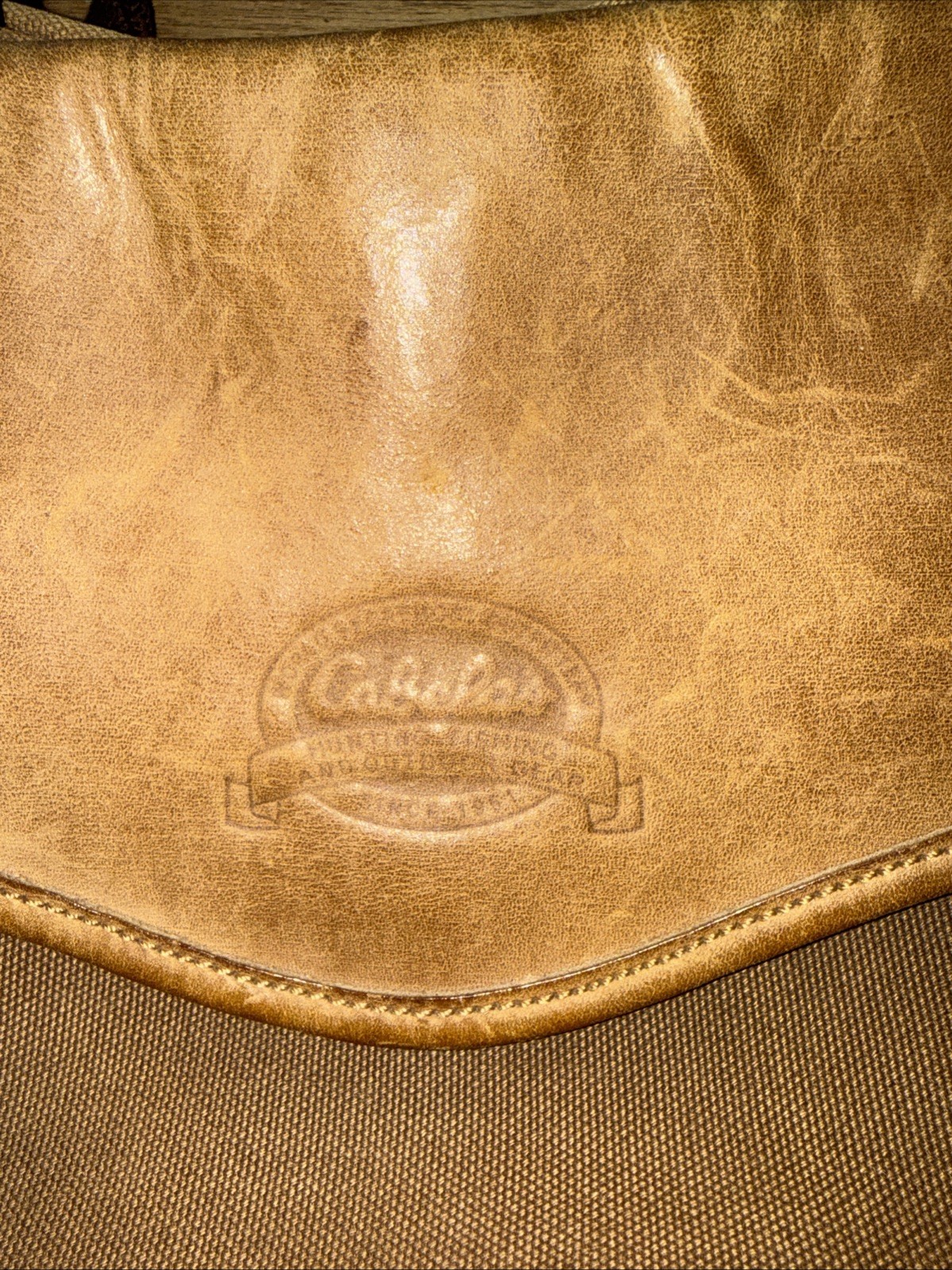 Cabela’s Brown Canvas & Leather Fishing Hunting Camping Large Travel Luggage Bag