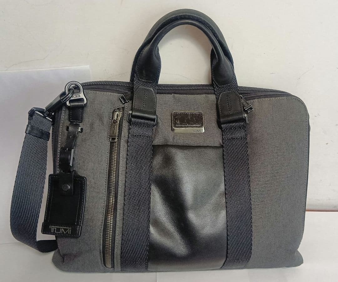 Tumi Alpha Bravo 2-Way Slim Business Briefcase Gray 40cm x 30cm x 5cm