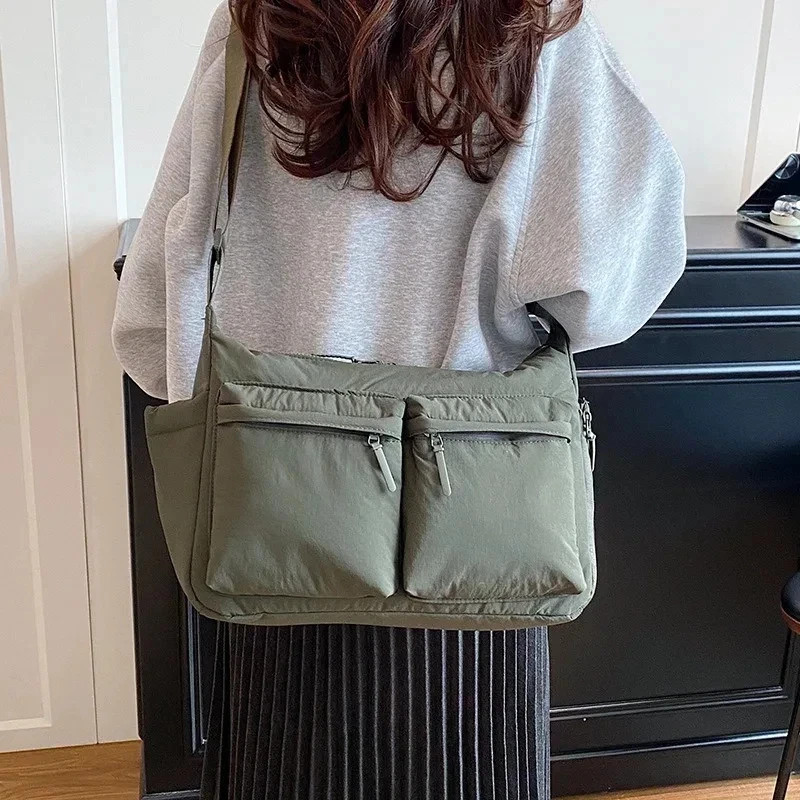 Casual Multi-pocket Messenger Bag Men Women Shoulder Bag Travel Sport Bag