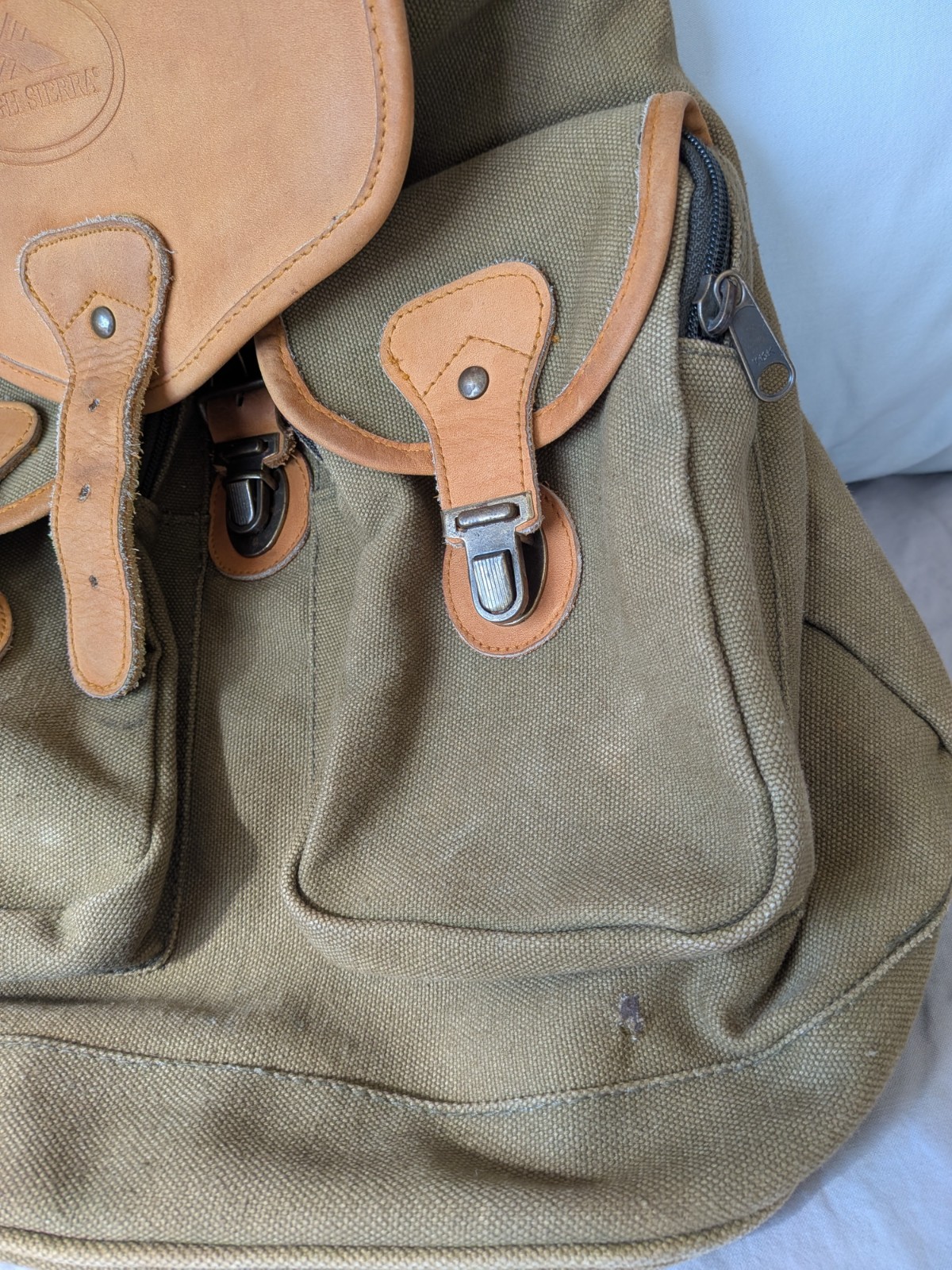 Vintage High Sierra Canvas Leather Backpack Rucksack Hiking Daypack