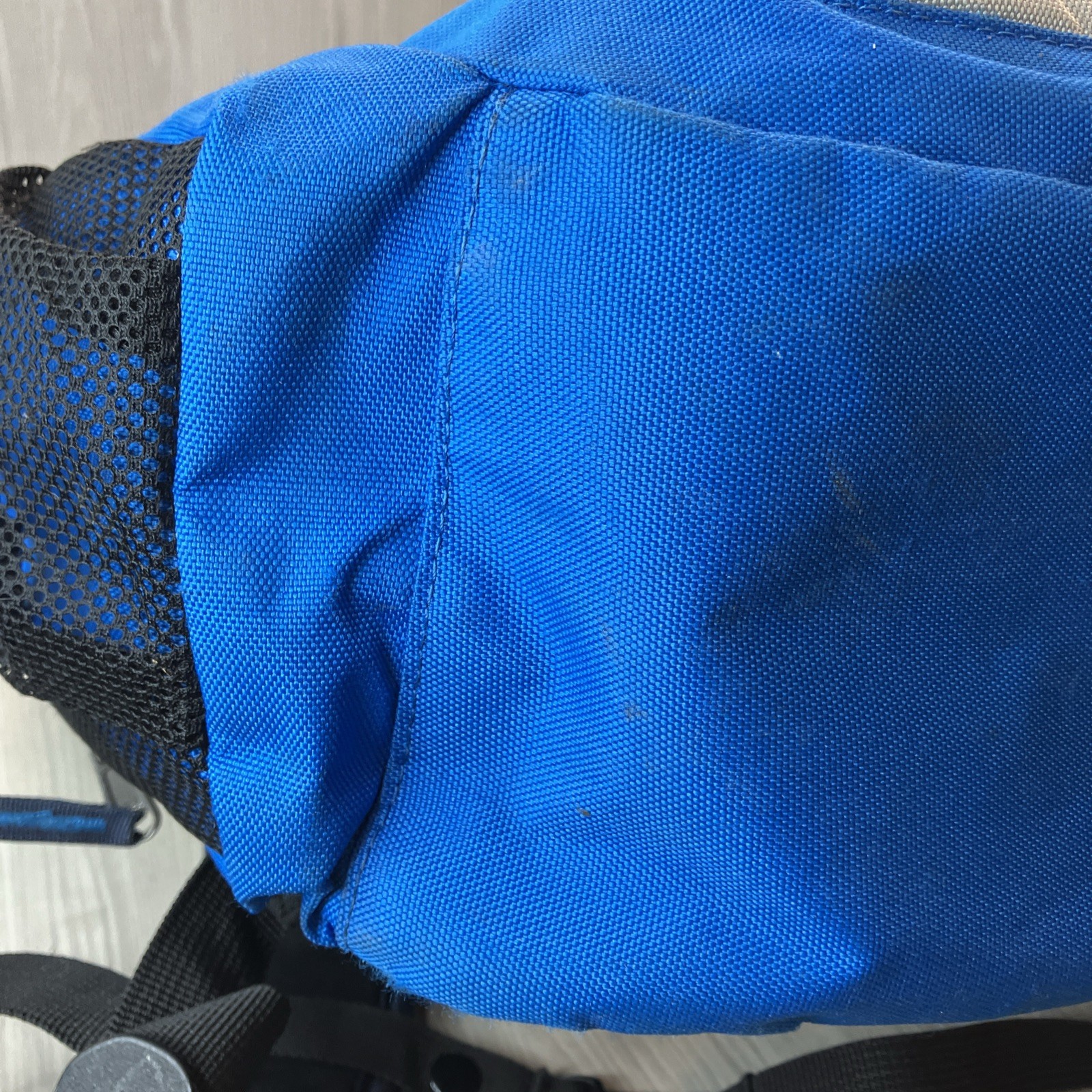 Oakley Y2K Backpack FA15 Large Cushion Pocket Laptop 19x14x6 USA Blue NICE!