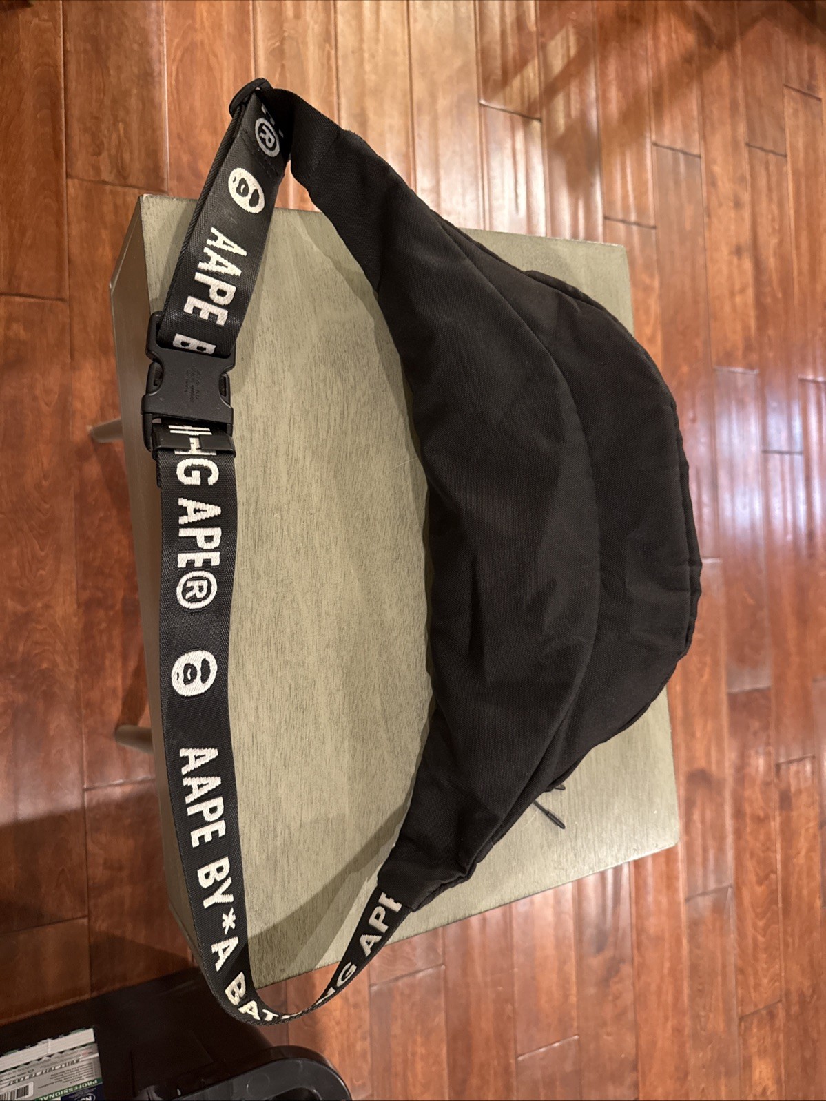 AAPE BY*A Bathing Ape BAPE Sling Bag Crossbody Fanny Black AUTHENTIC Banger Z10
