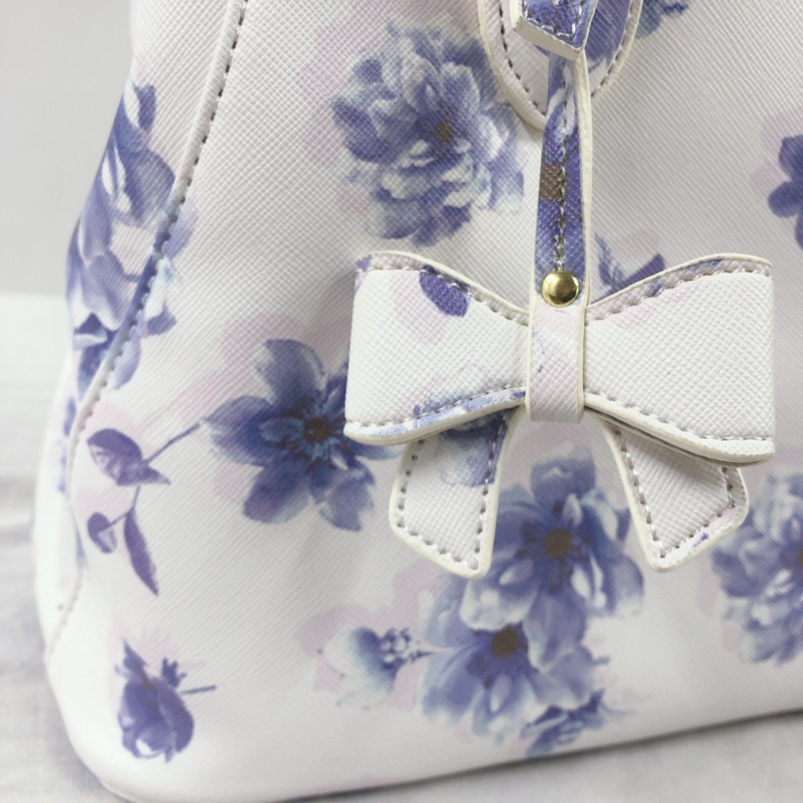 Unused! LIZLISA floral pattern bag