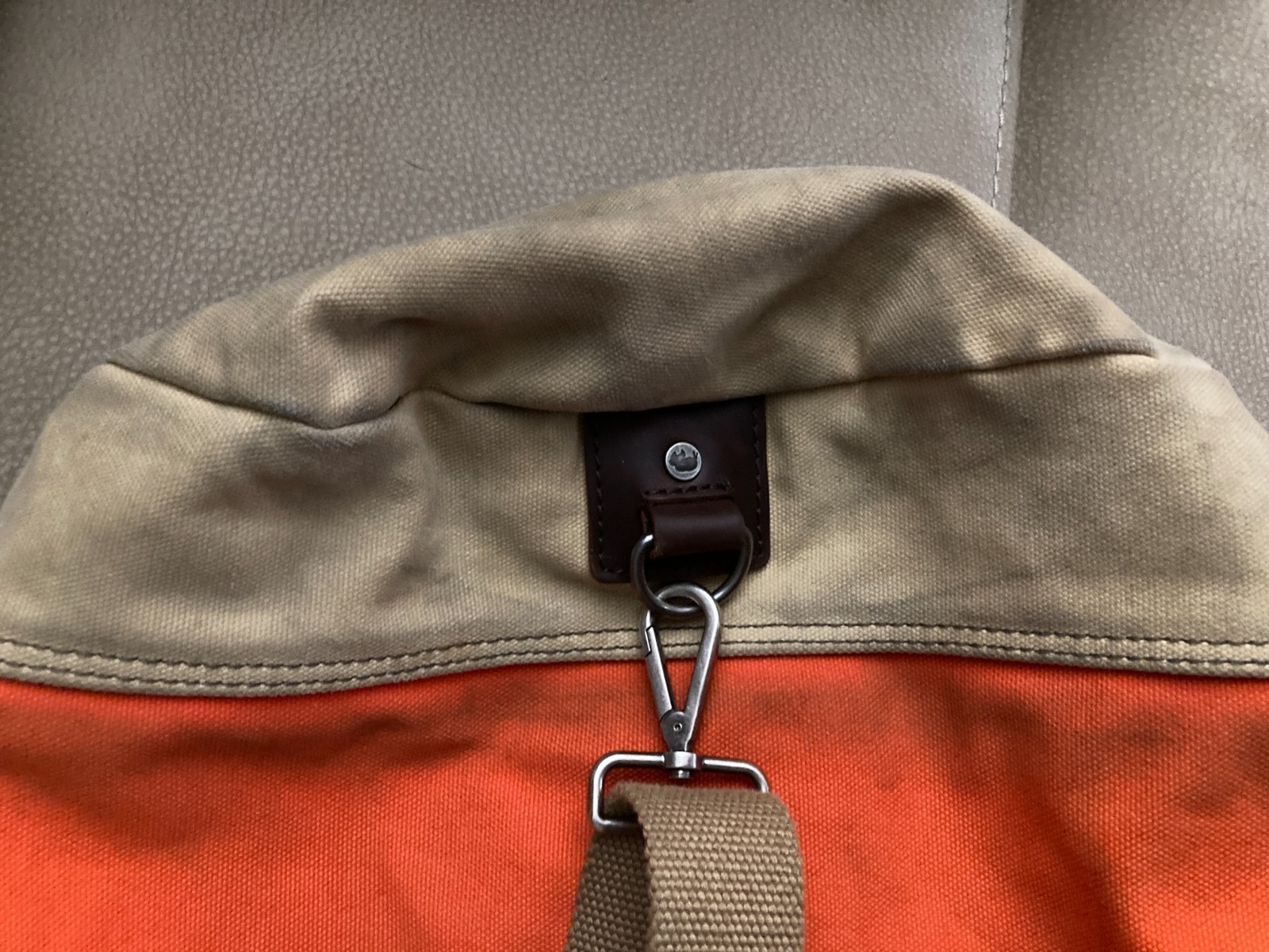 VINTAGE MOUNTAIN KHAKIS_HERITAGE CANVAS_RUCKSACK/GEAR BAG_HARVEST ORANGE & KHAKI