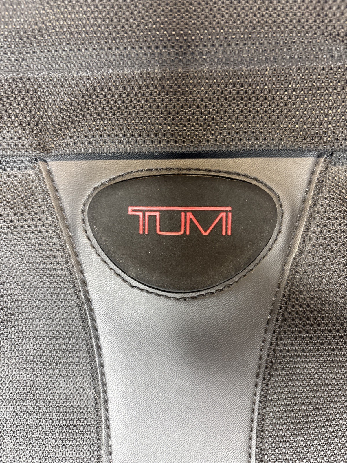 Tumi T2 Ballistic Black Messenger Briefcase Laptop Bag Nylon Black Shoulder