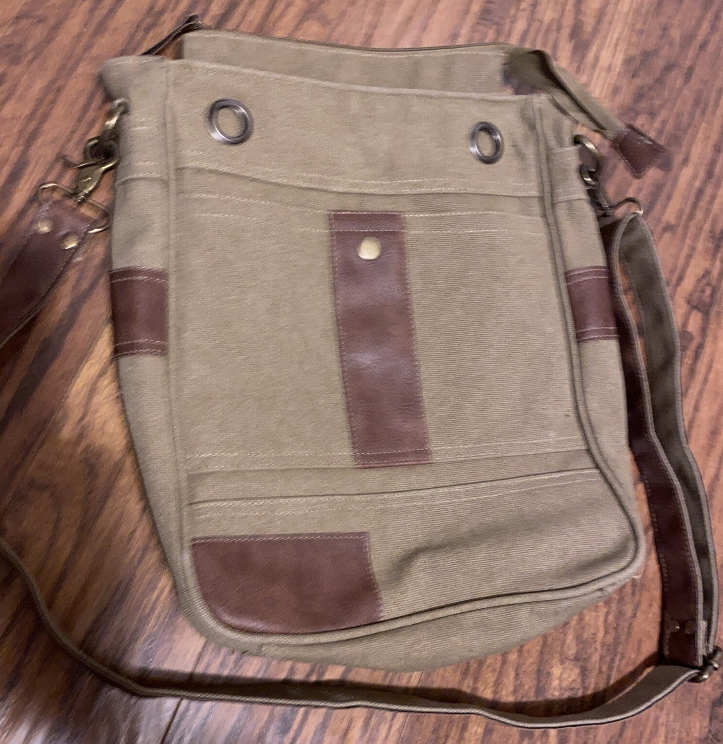 Messenger Bag Textile Canvas Messenger Bag Browns CROSS BODY 14x9x3 EUC