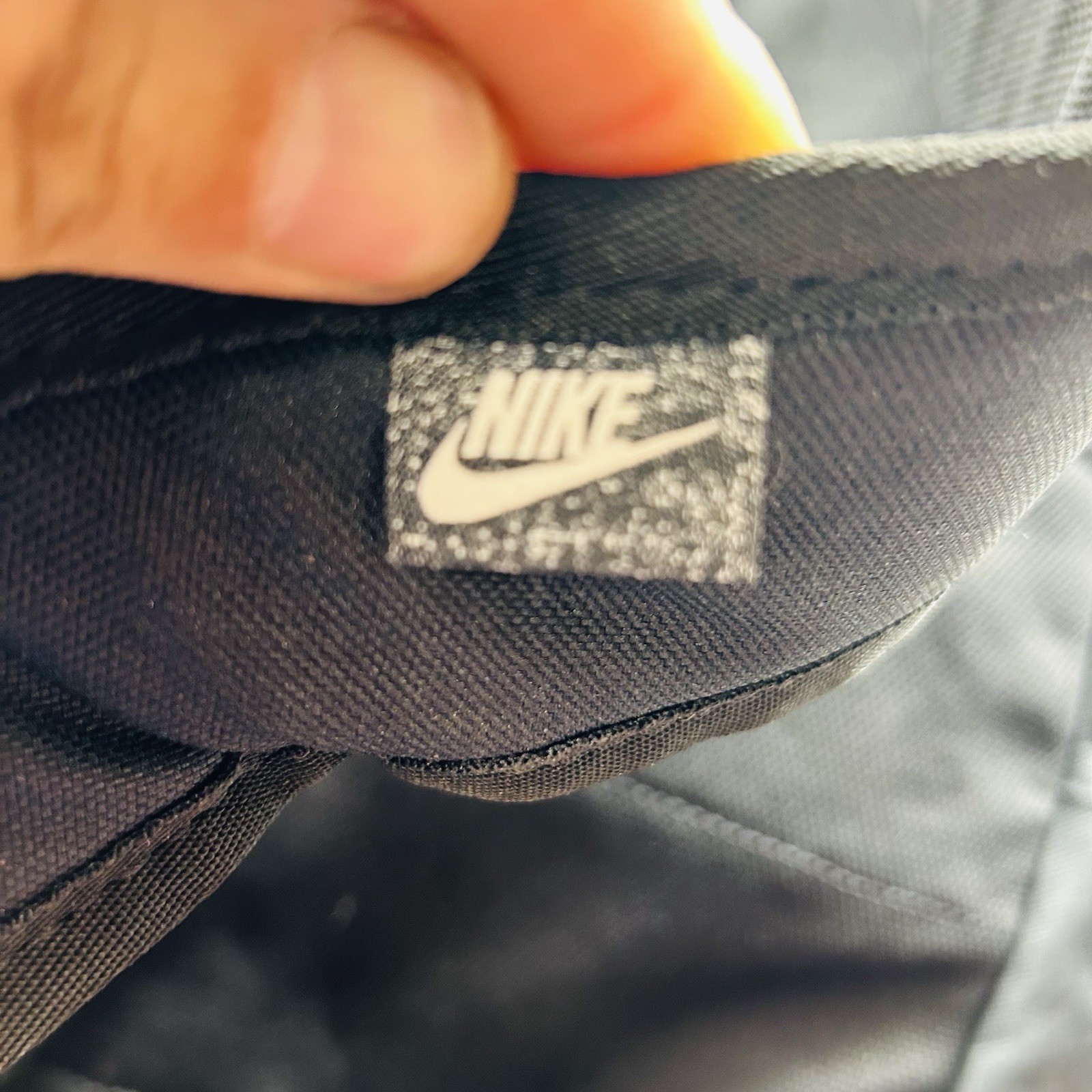 NIKE BLACK UNISEX DD0559 Backpack GYM School SPORT BAG Black Zippered