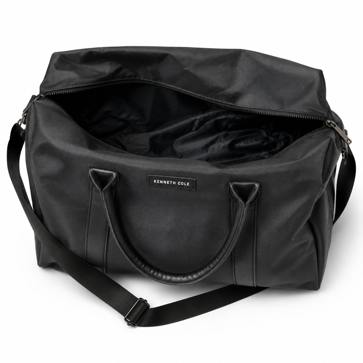 Kenneth Cole REACTION Vintage Black Grey Duffle Weekender Travel Bag Carry On